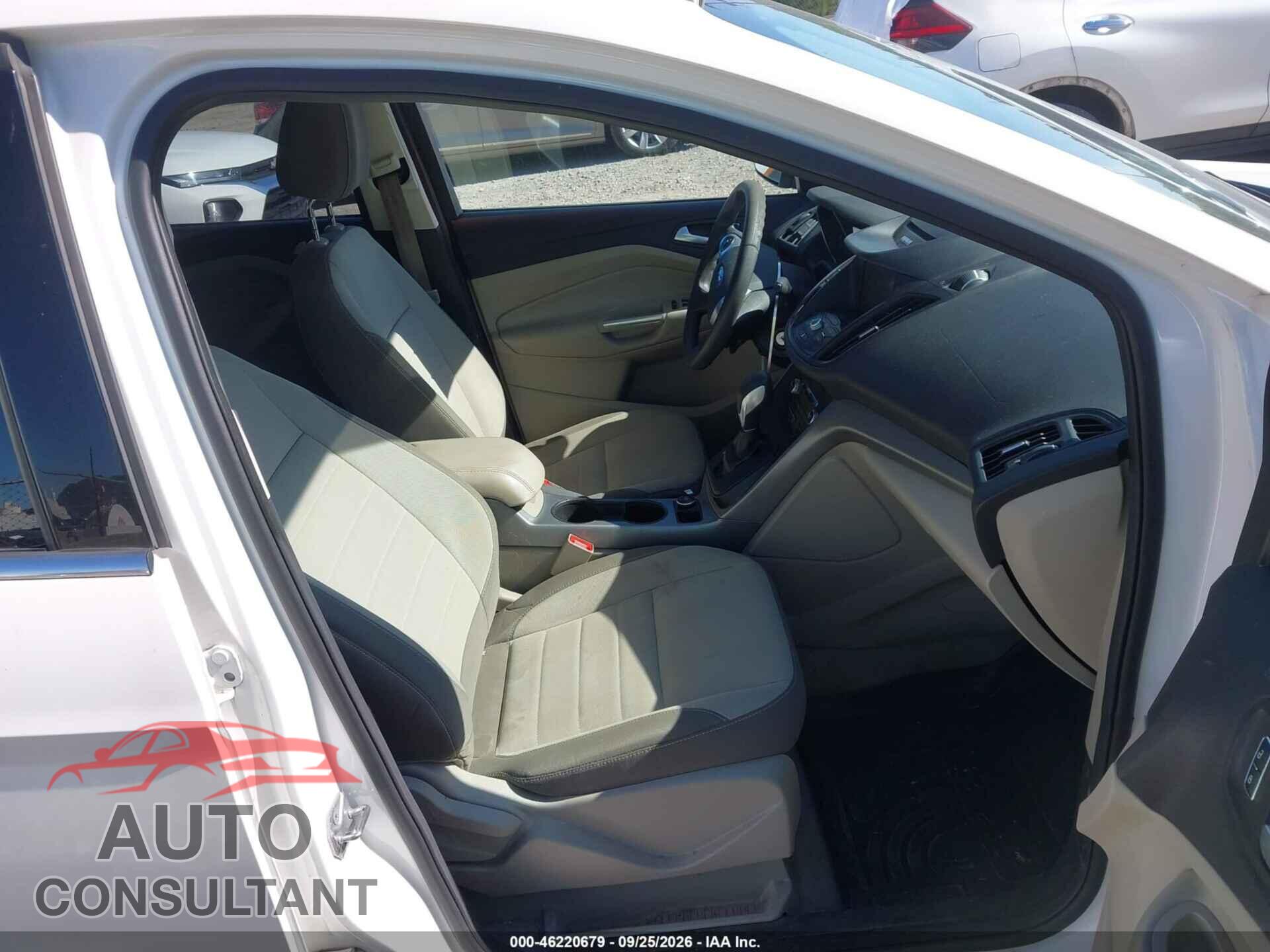 FORD ESCAPE 2014 - 1FMCU9G91EUC83126