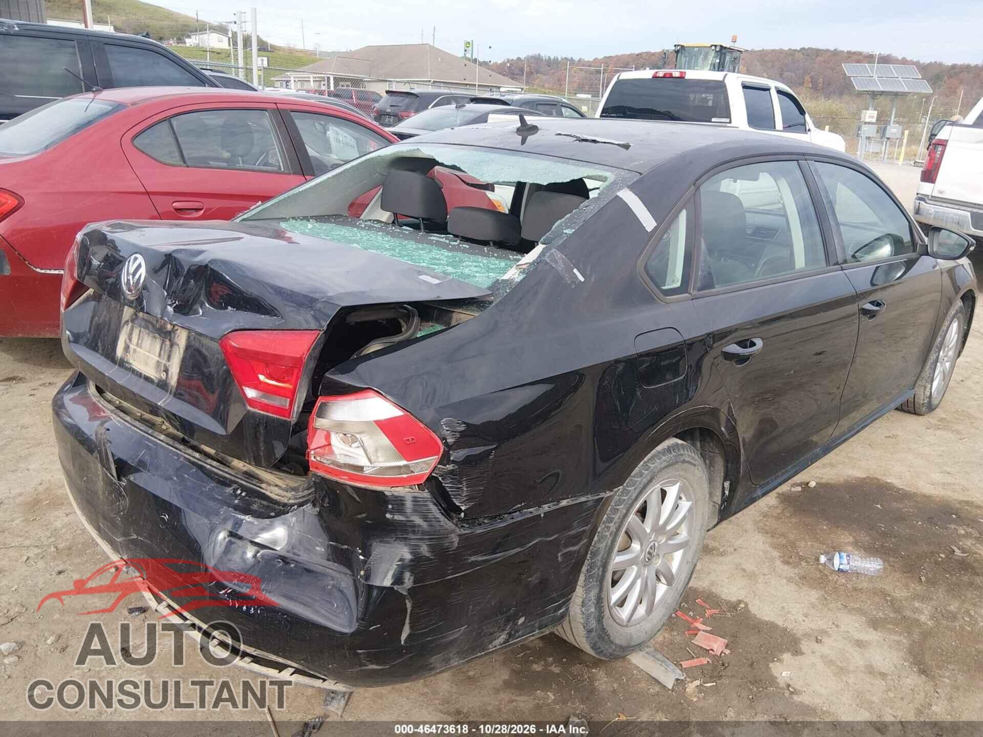 VOLKSWAGEN PASSAT 2012 - 1VWAP7A32CC034944