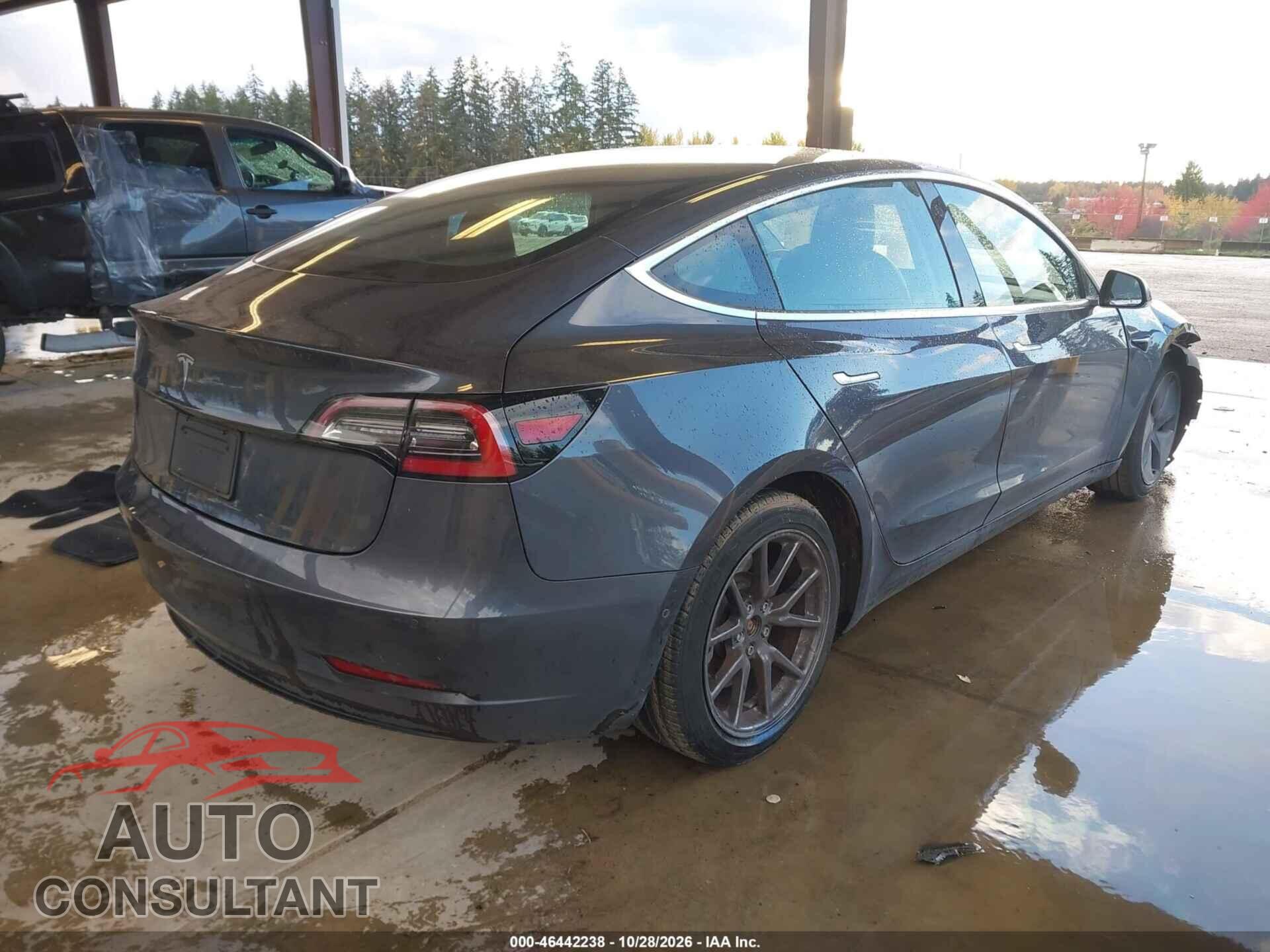 TESLA MODEL 3 2020 - 5YJ3E1EA2LF736613