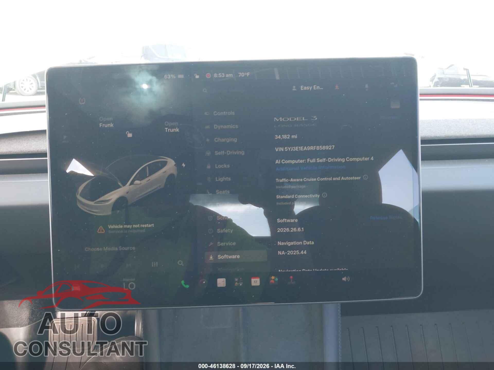 TESLA MODEL 3 2024 - 5YJ3E1EA9RF858927