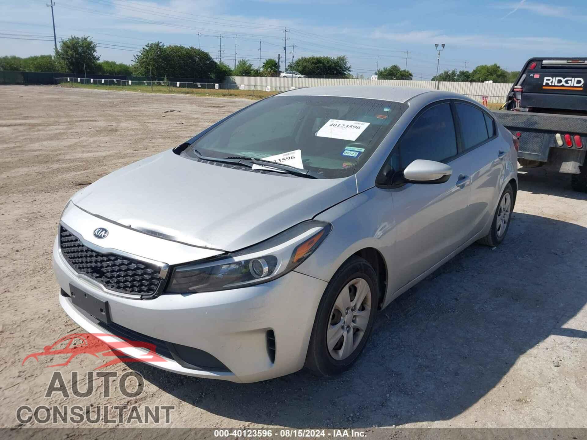 KIA FORTE 2017 - 3KPFK4A79HE113729