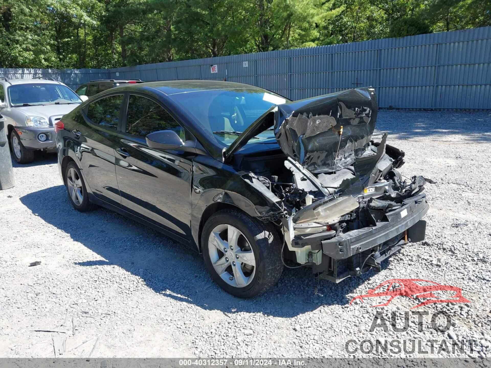 HYUNDAI ELANTRA 2013 - KMHDH4AE6DU551703