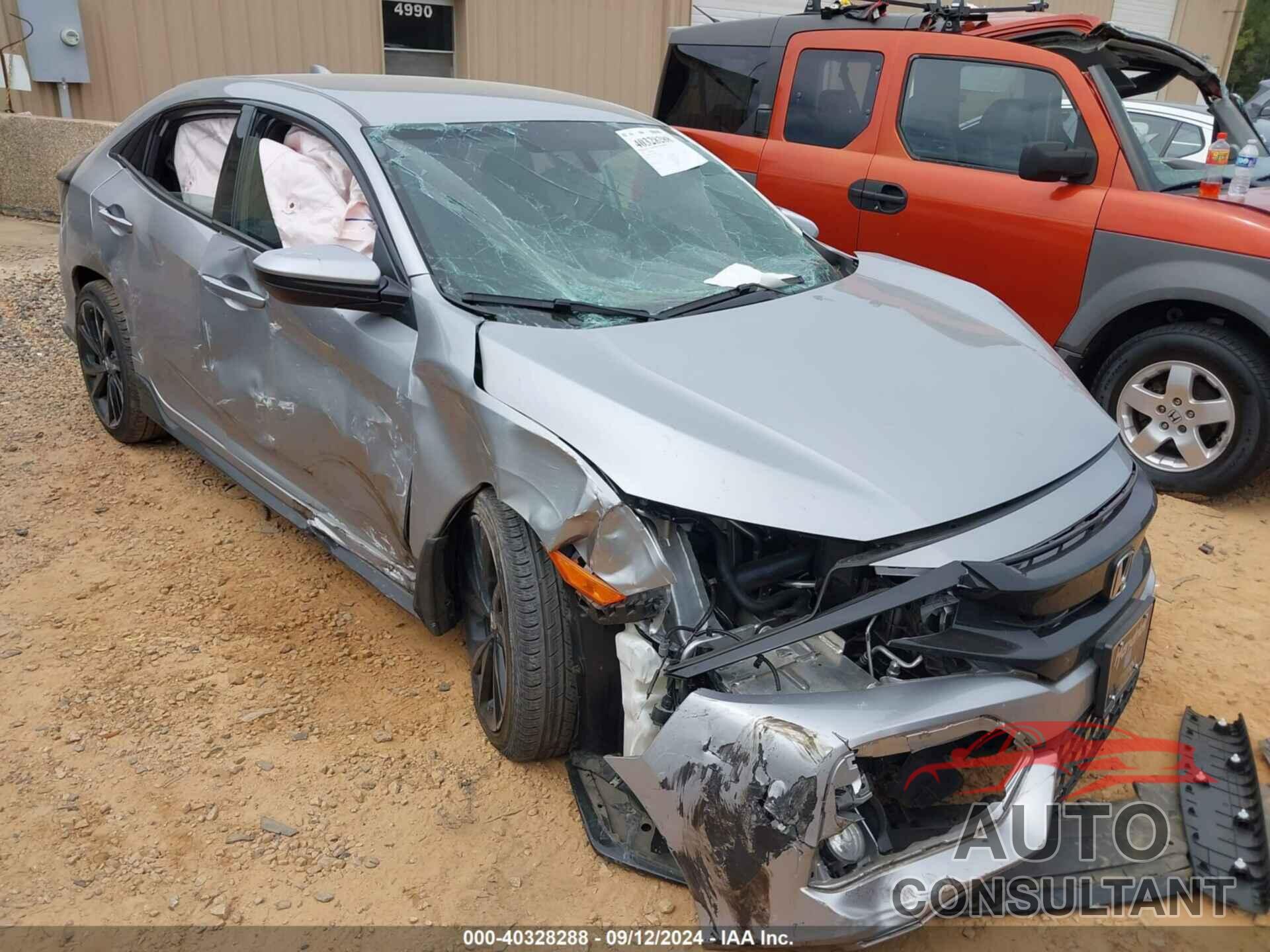 HONDA CIVIC 2018 - SHHFK7G45JU241009