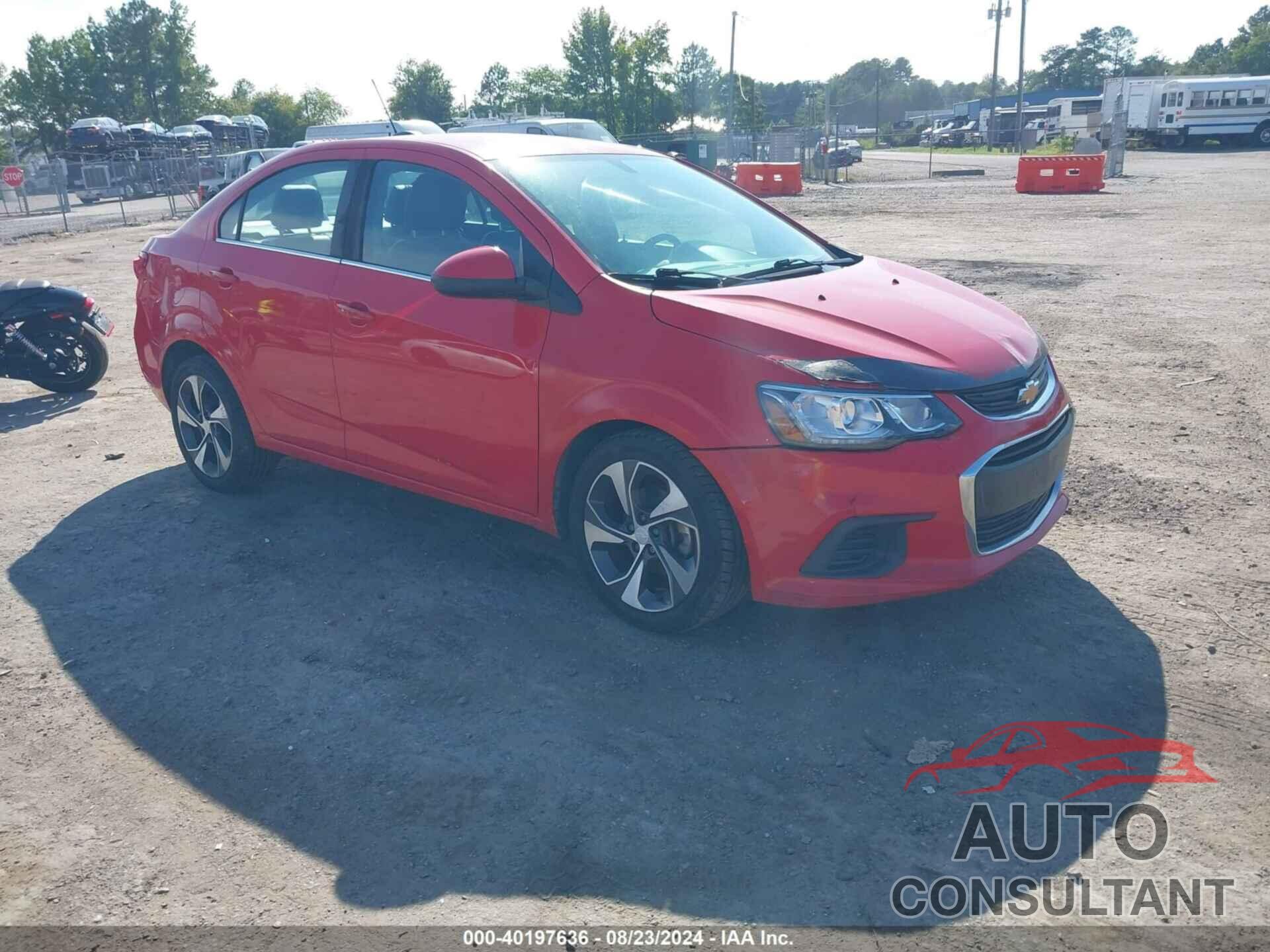 CHEVROLET SONIC 2017 - 1G1JF5SB5H4106939