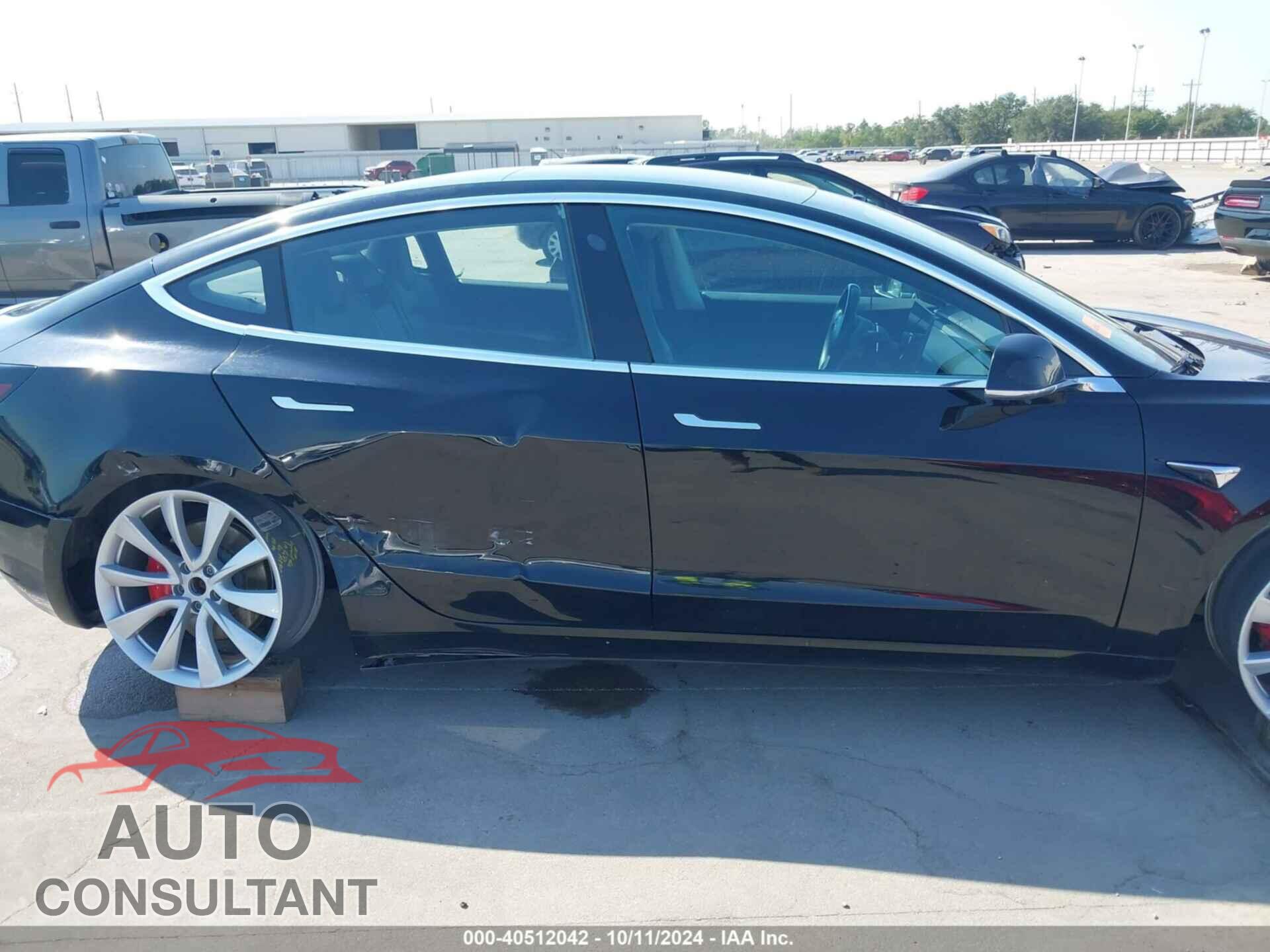 TESLA MODEL 3 2018 - 5YJ3E1EB6JF170798
