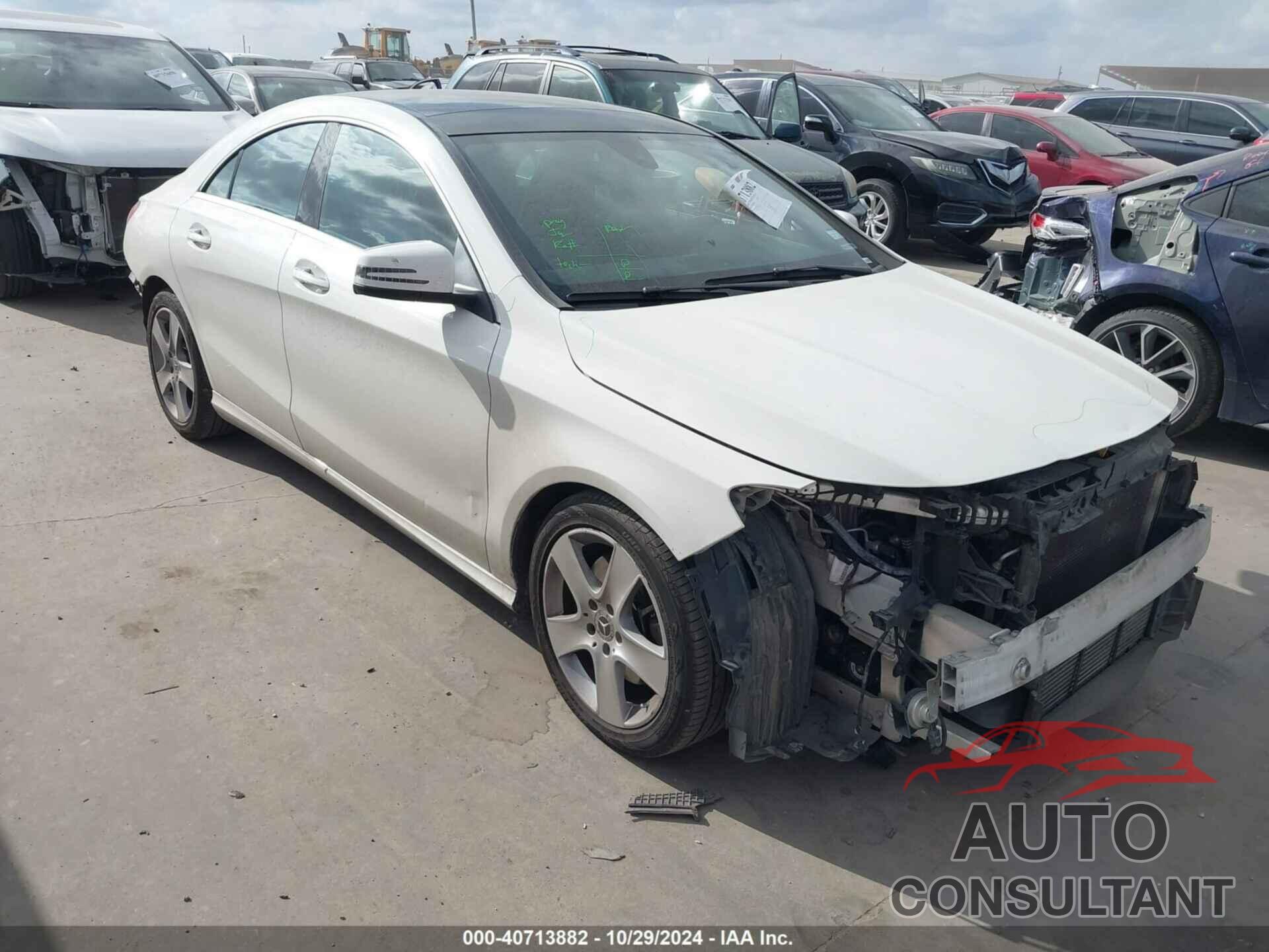 MERCEDES-BENZ CLA 250 2018 - WDDSJ4EB9JN585386