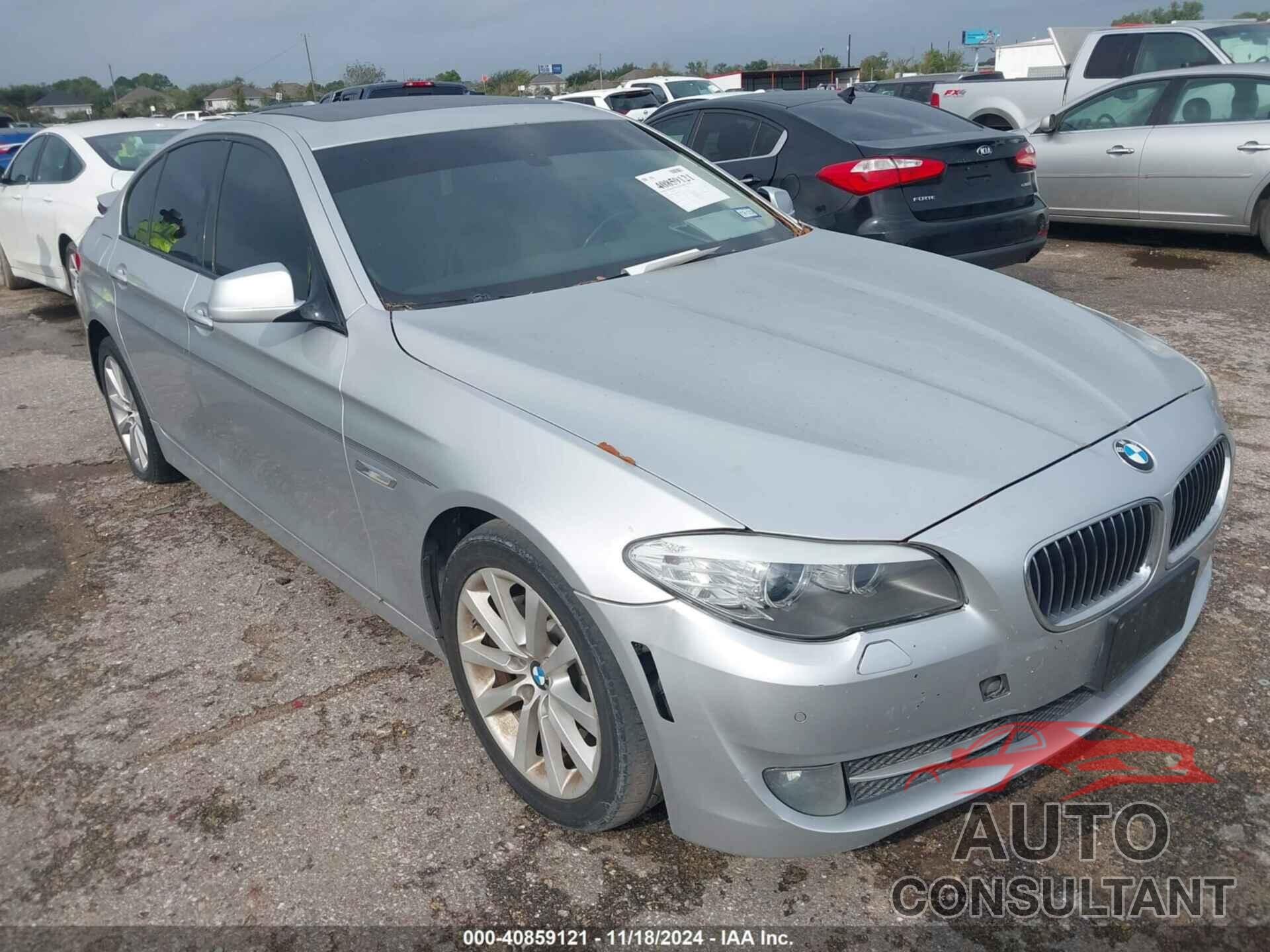 BMW 528I 2011 - WBAFR1C59BC749035