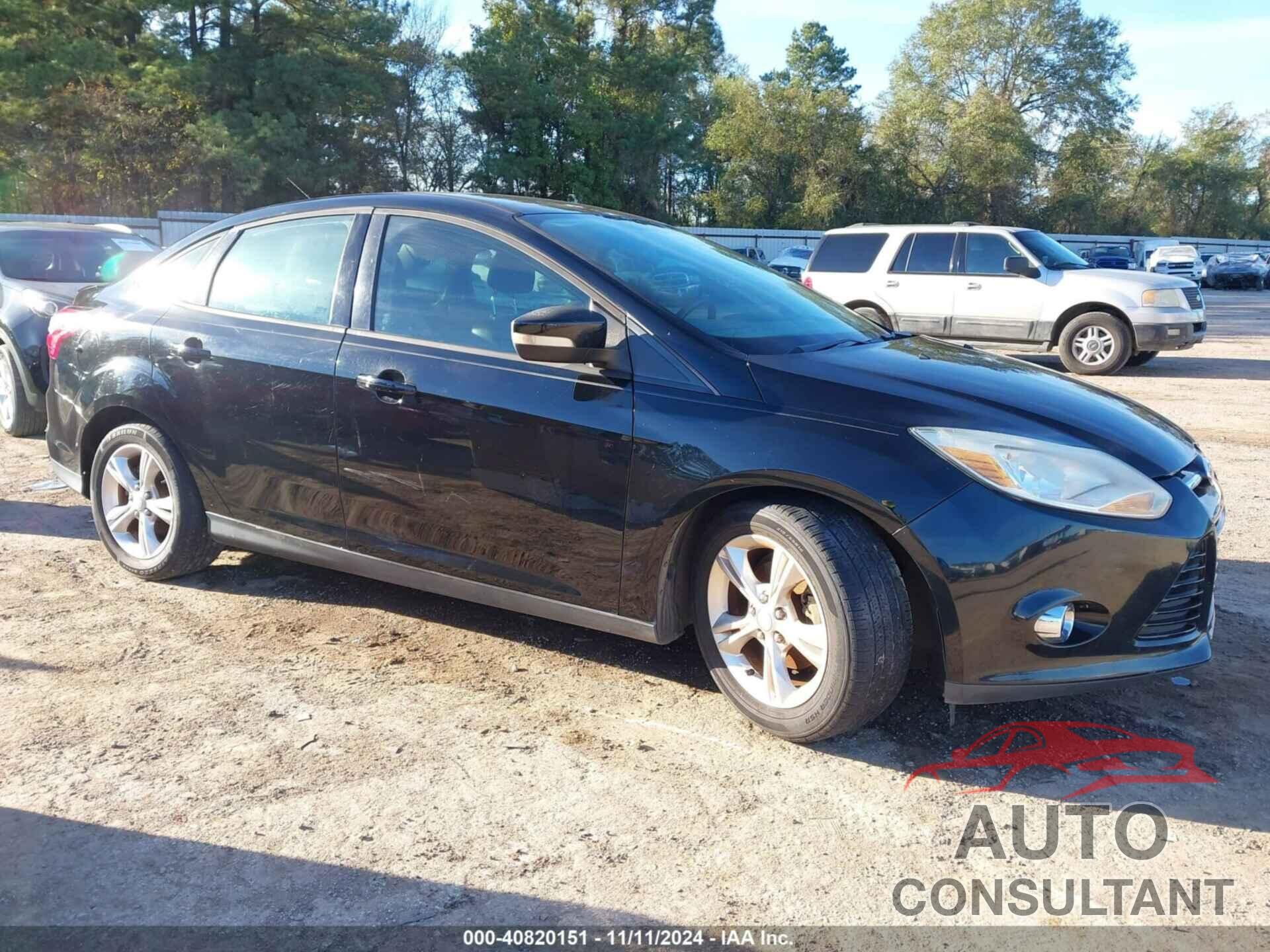 FORD FOCUS 2012 - 1FAHP3F24CL256160