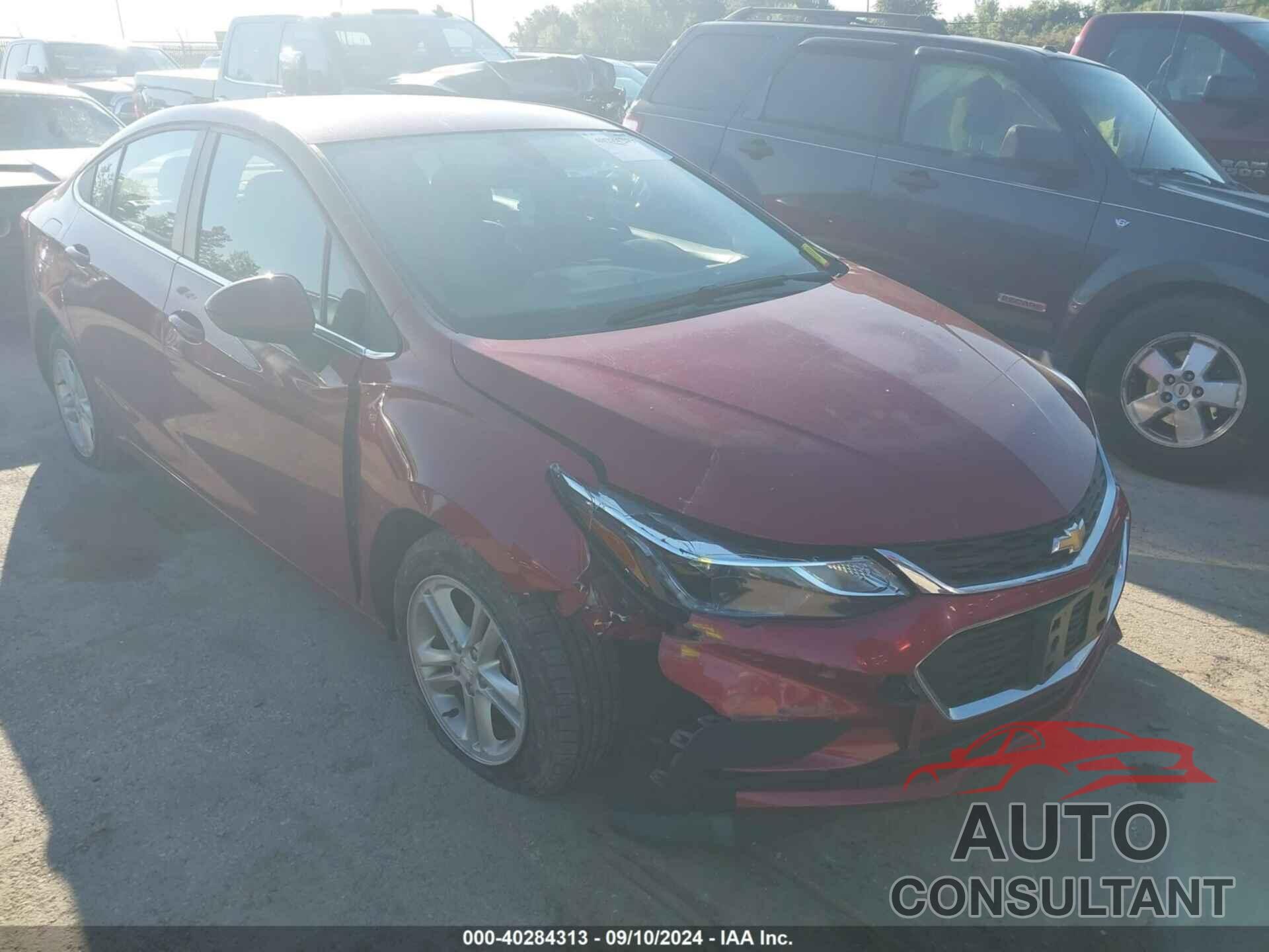 CHEVROLET CRUZE 2018 - 1G1BE5SM6J7191609