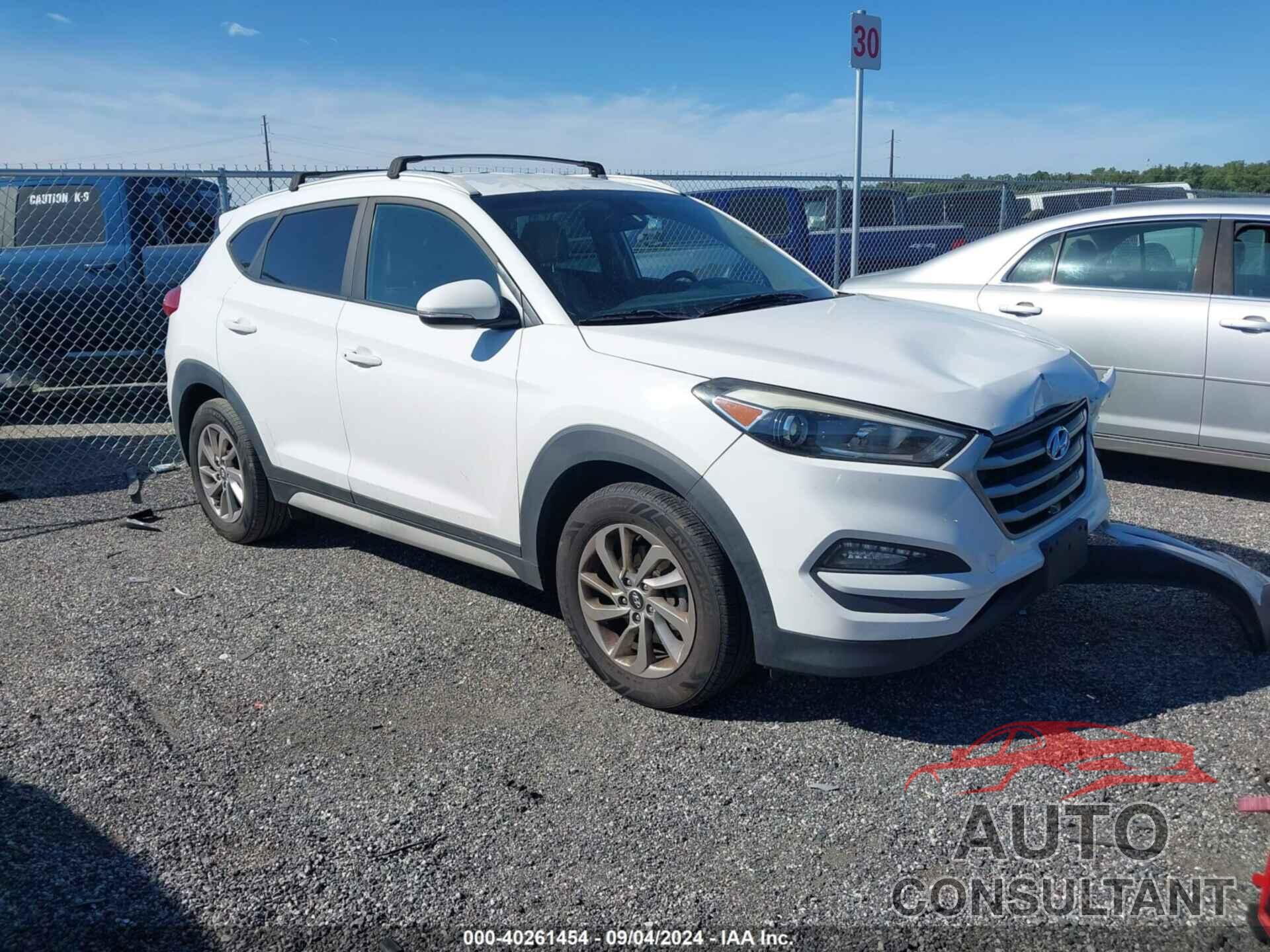 HYUNDAI TUCSON 2017 - KM8J3CA42HU527553