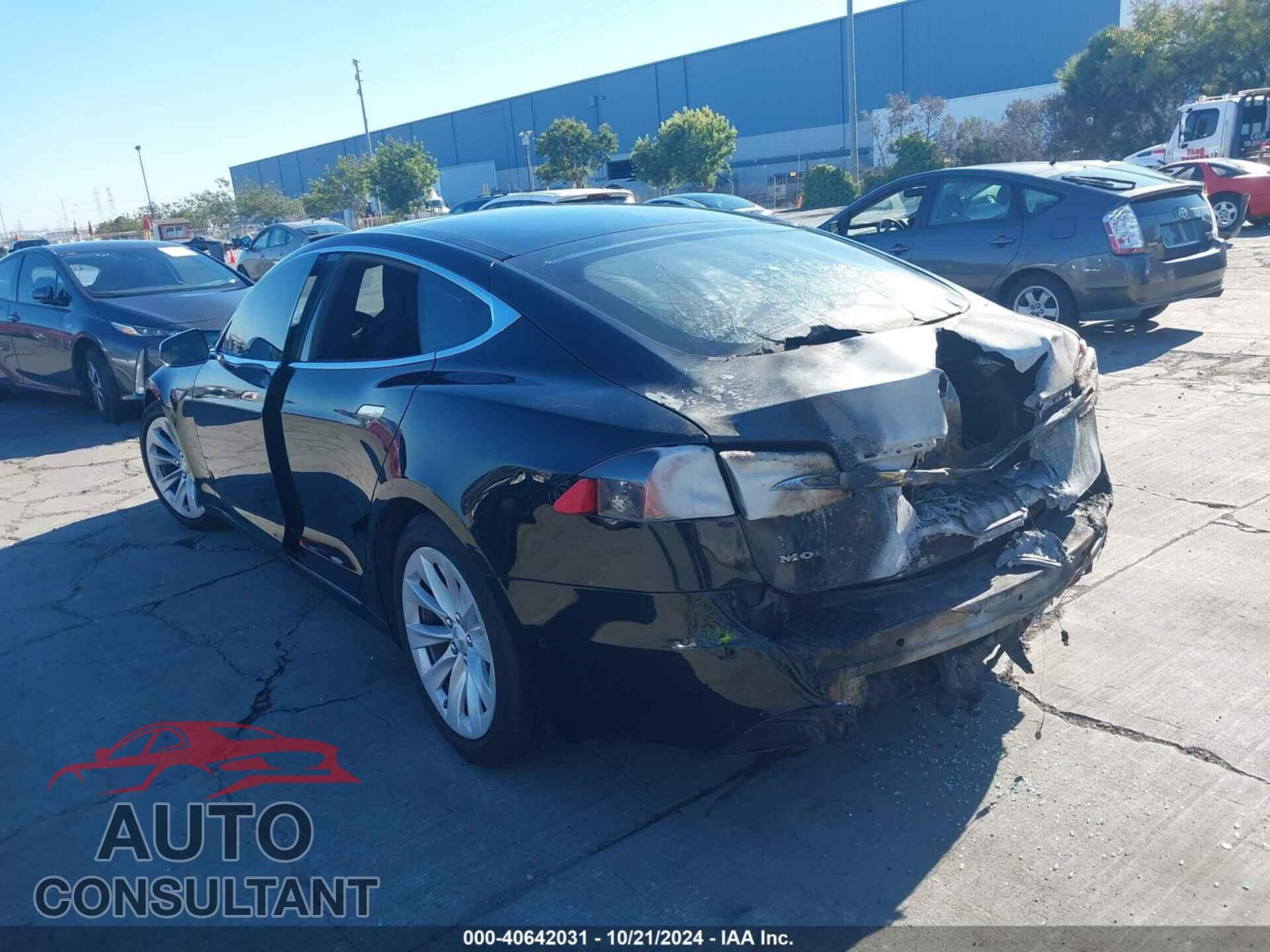 TESLA MODEL S 2016 - 5YJSA1E28GF158166