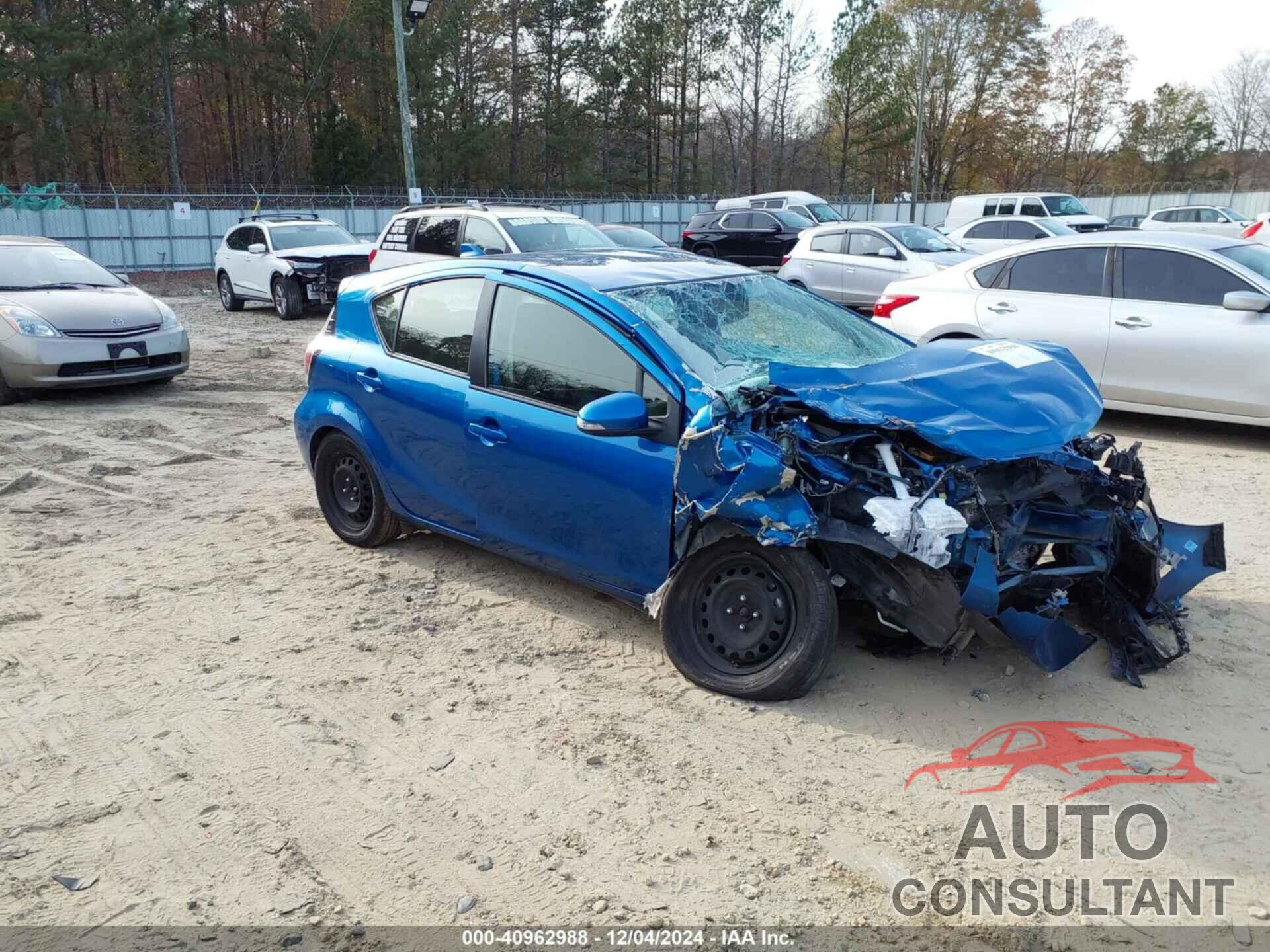 TOYOTA PRIUS C 2016 - JTDKDTB34G1590133