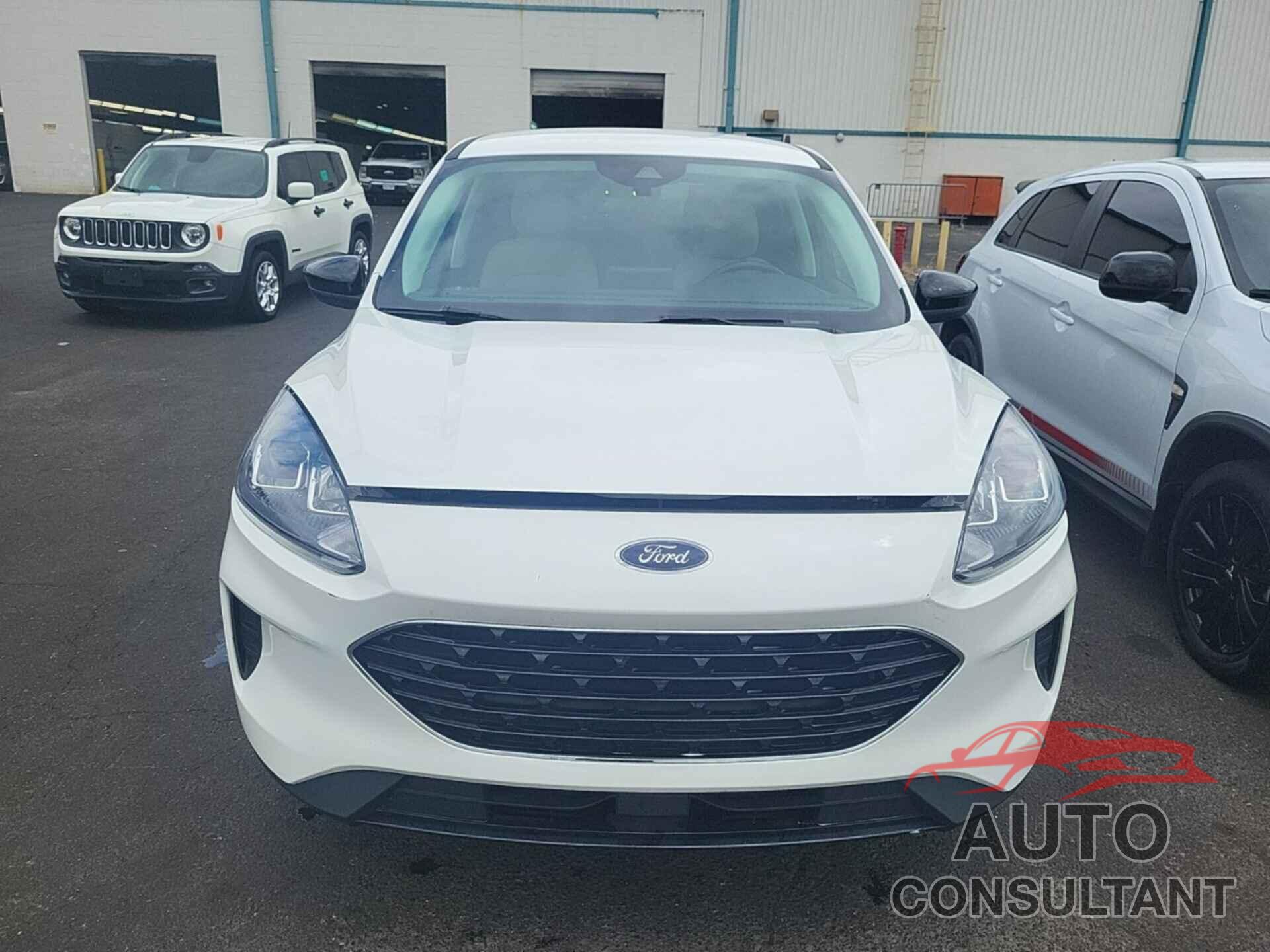 FORD ESCAPE 2021 - 1FMCU0G61MUA99739