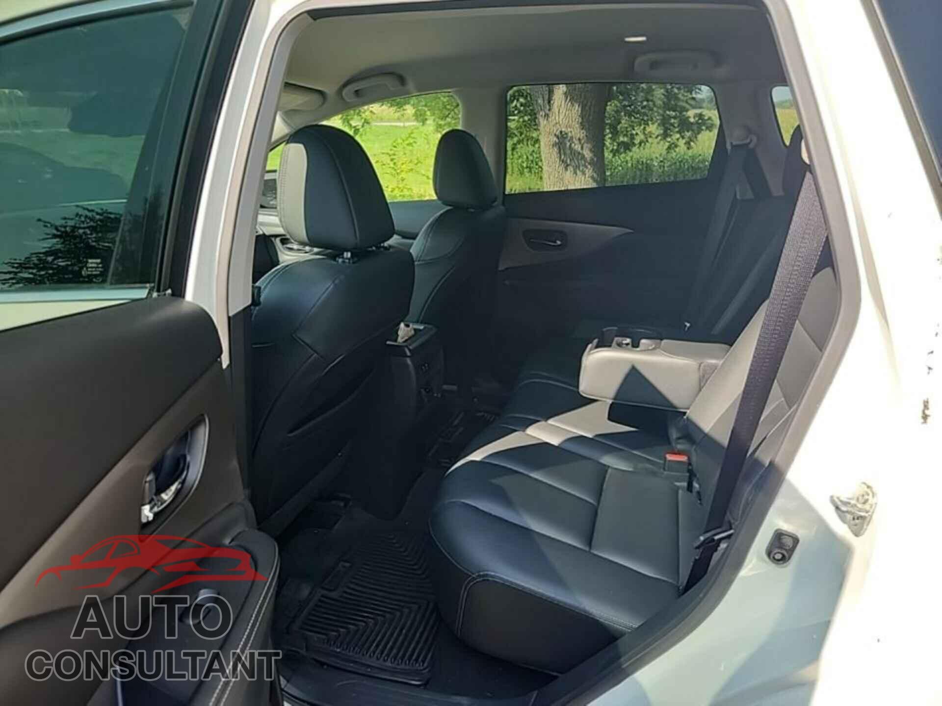 NISSAN MURANO 2023 - 5N1AZ2BS8PC113901