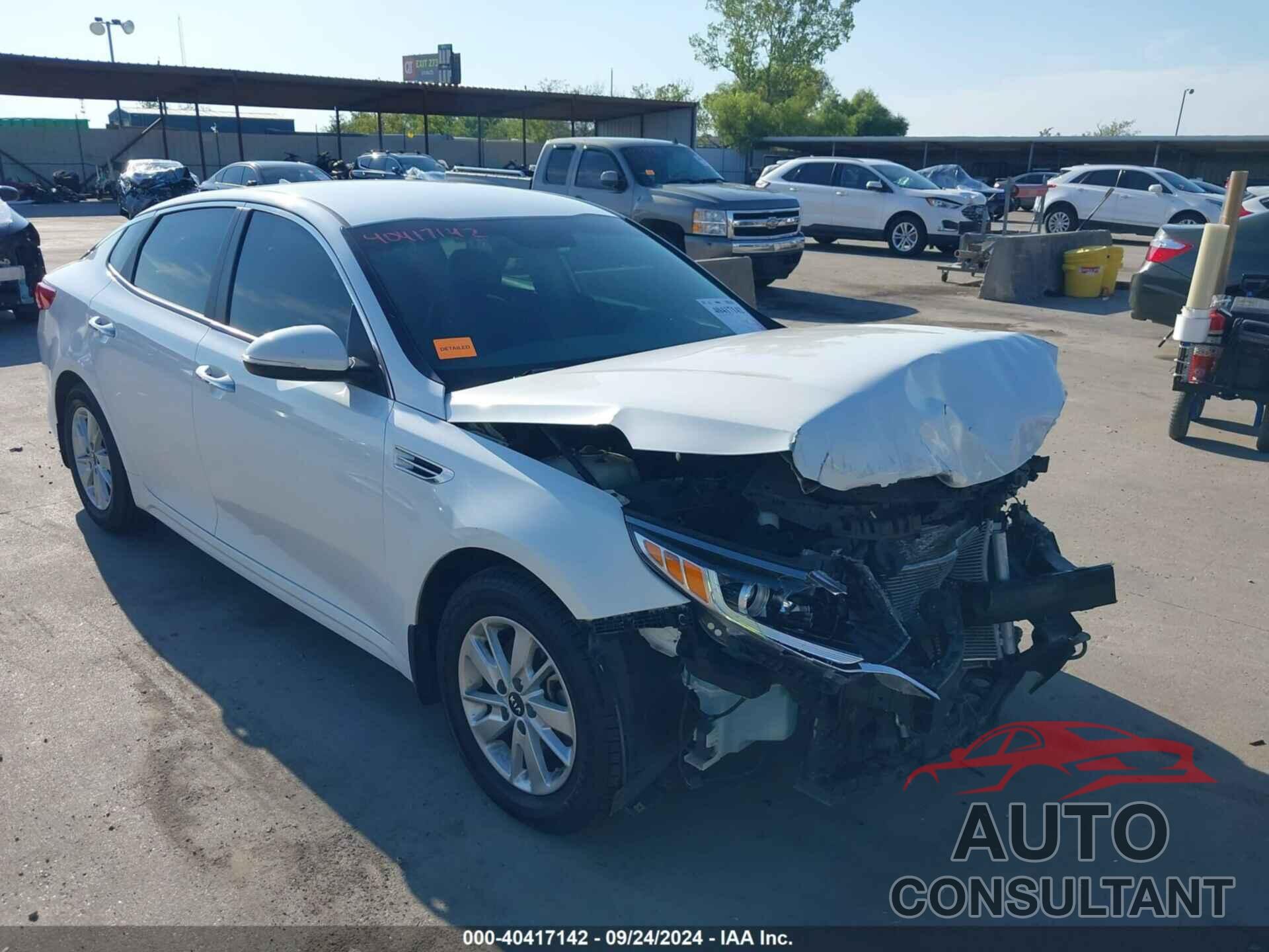 KIA OPTIMA 2018 - KNAGT4L36J5213412
