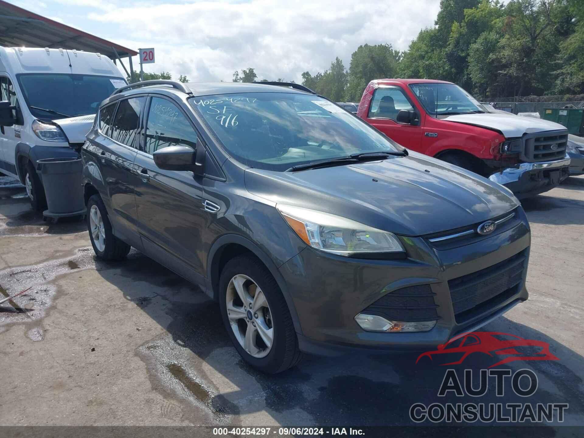 FORD ESCAPE 2015 - 1FMCU9GX5FUA98271