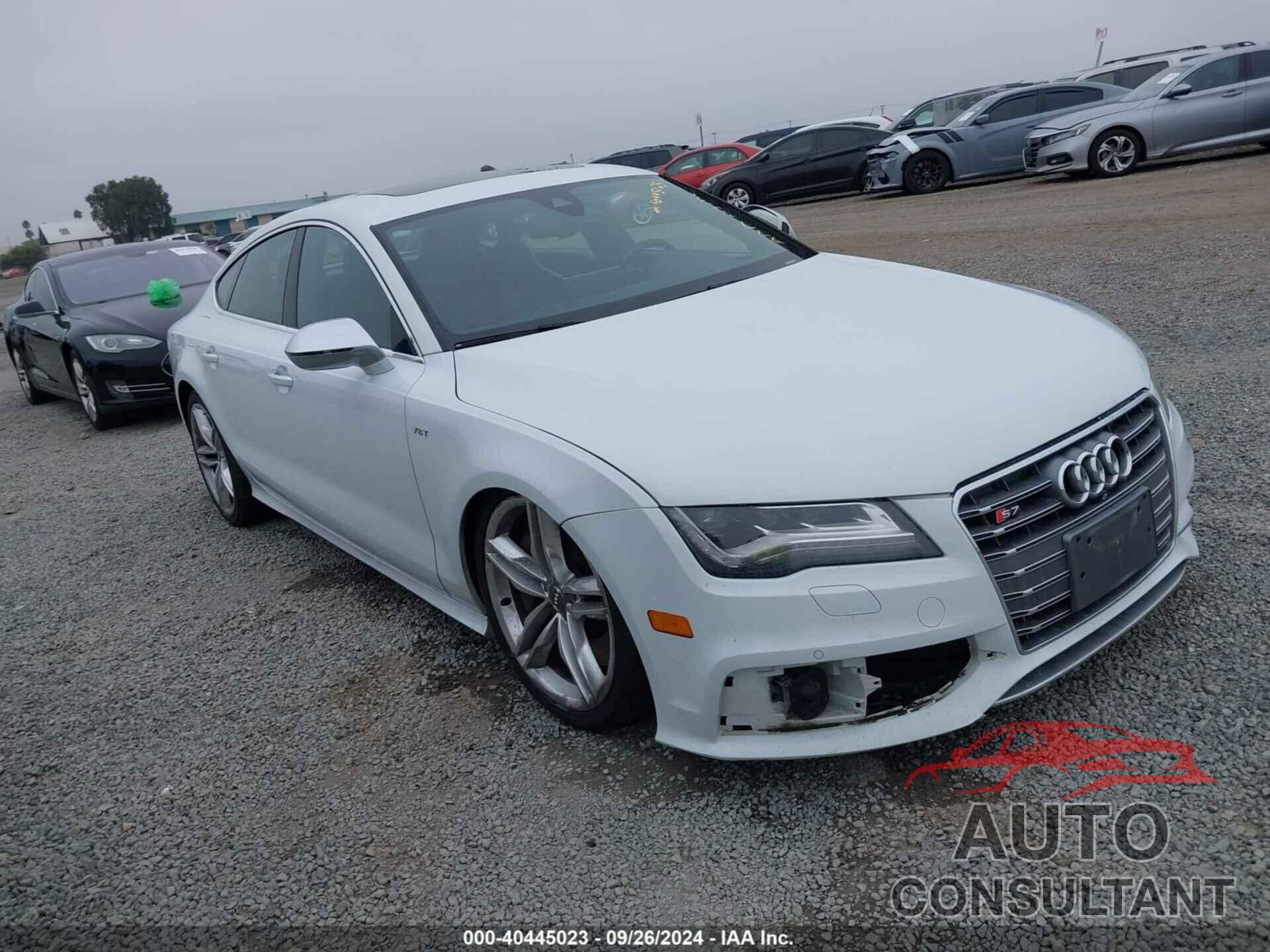 AUDI S7 2014 - WAUW2AFC8EN070137