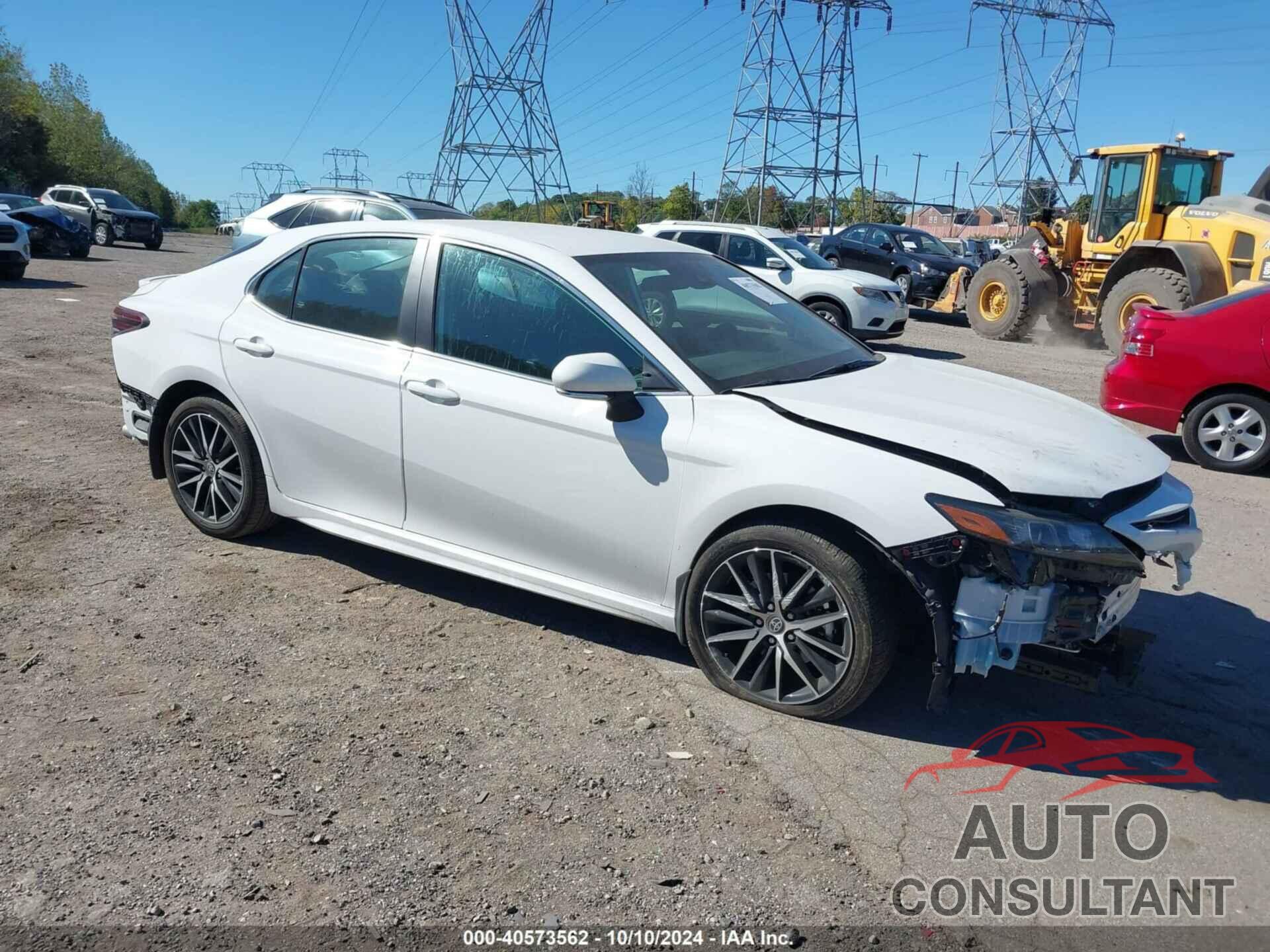 TOYOTA CAMRY 2024 - 4T1G11AK8RU854818