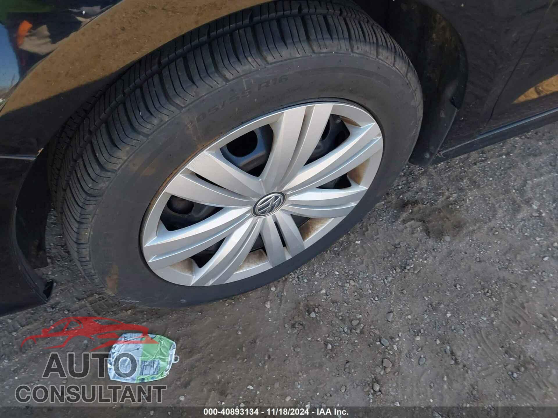 VOLKSWAGEN JETTA 2017 - 3VW2B7AJ0HM304809