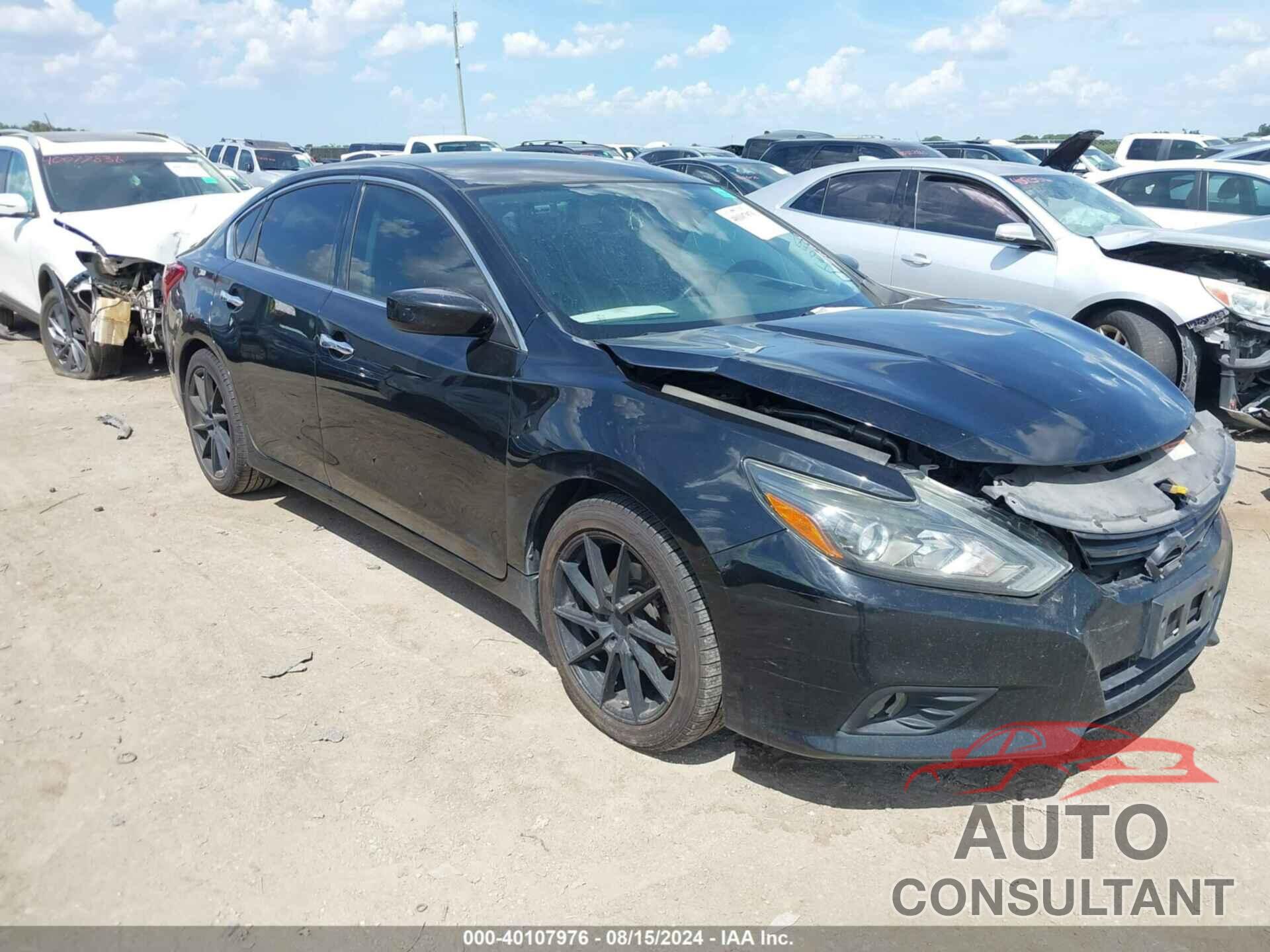 NISSAN ALTIMA 2018 - 1N4AL3APXJC124033