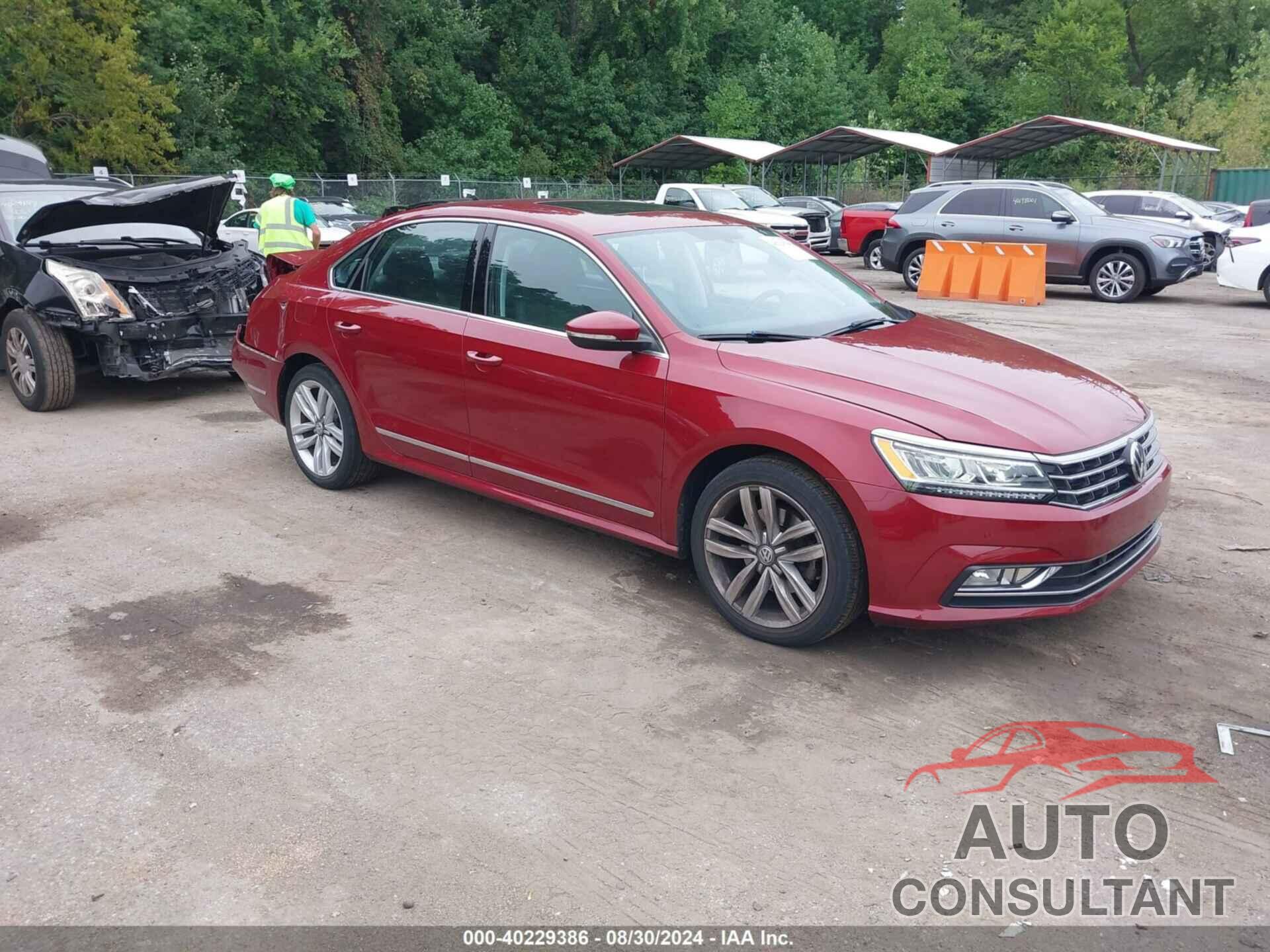 VOLKSWAGEN PASSAT 2017 - 1VWGT7A35HC082421