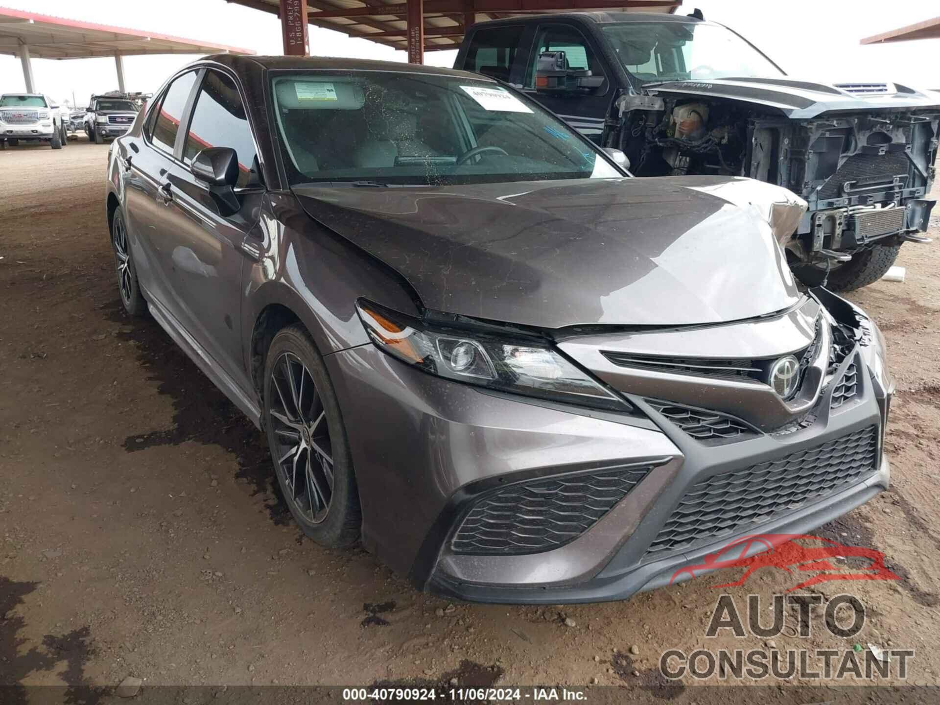 TOYOTA CAMRY 2022 - 4T1S11AK4NU686888