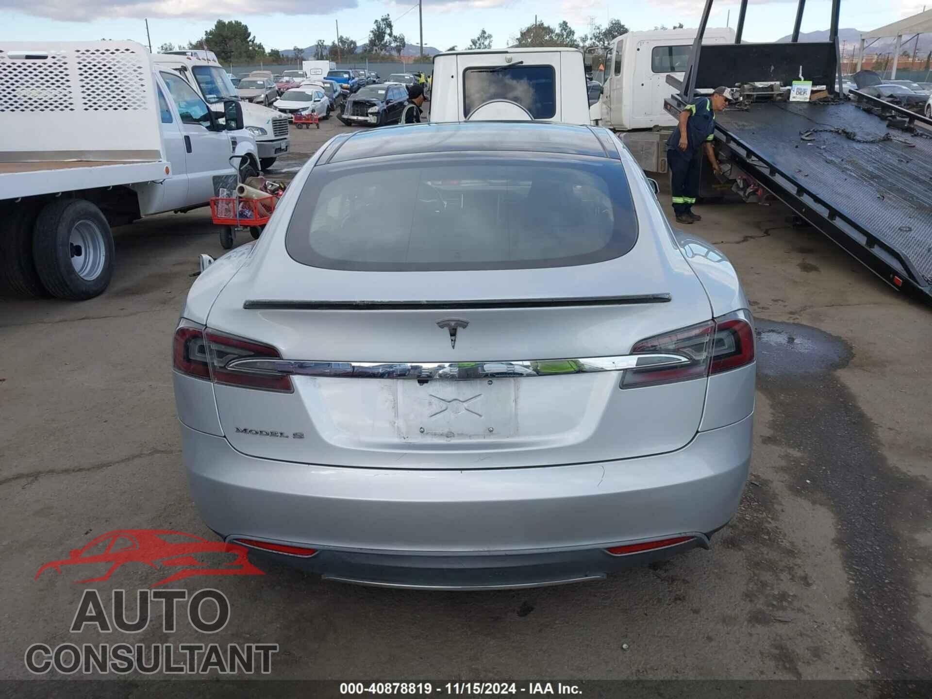 TESLA MODEL S 2012 - 5YJSA1DP6CFP01733