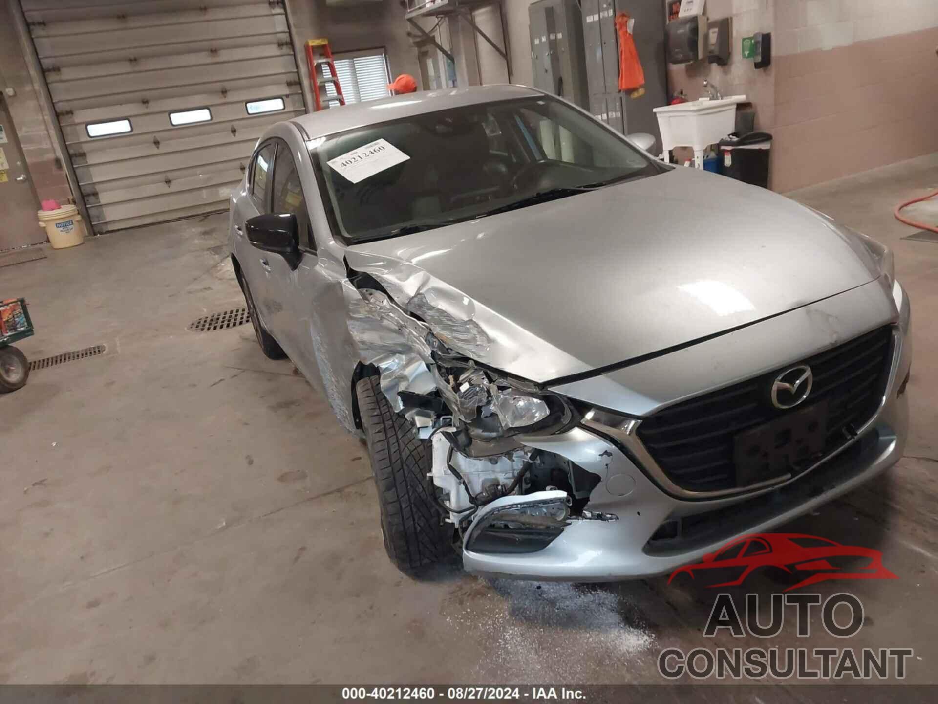 MAZDA MAZDA3 2018 - 3MZBN1V38JM205743