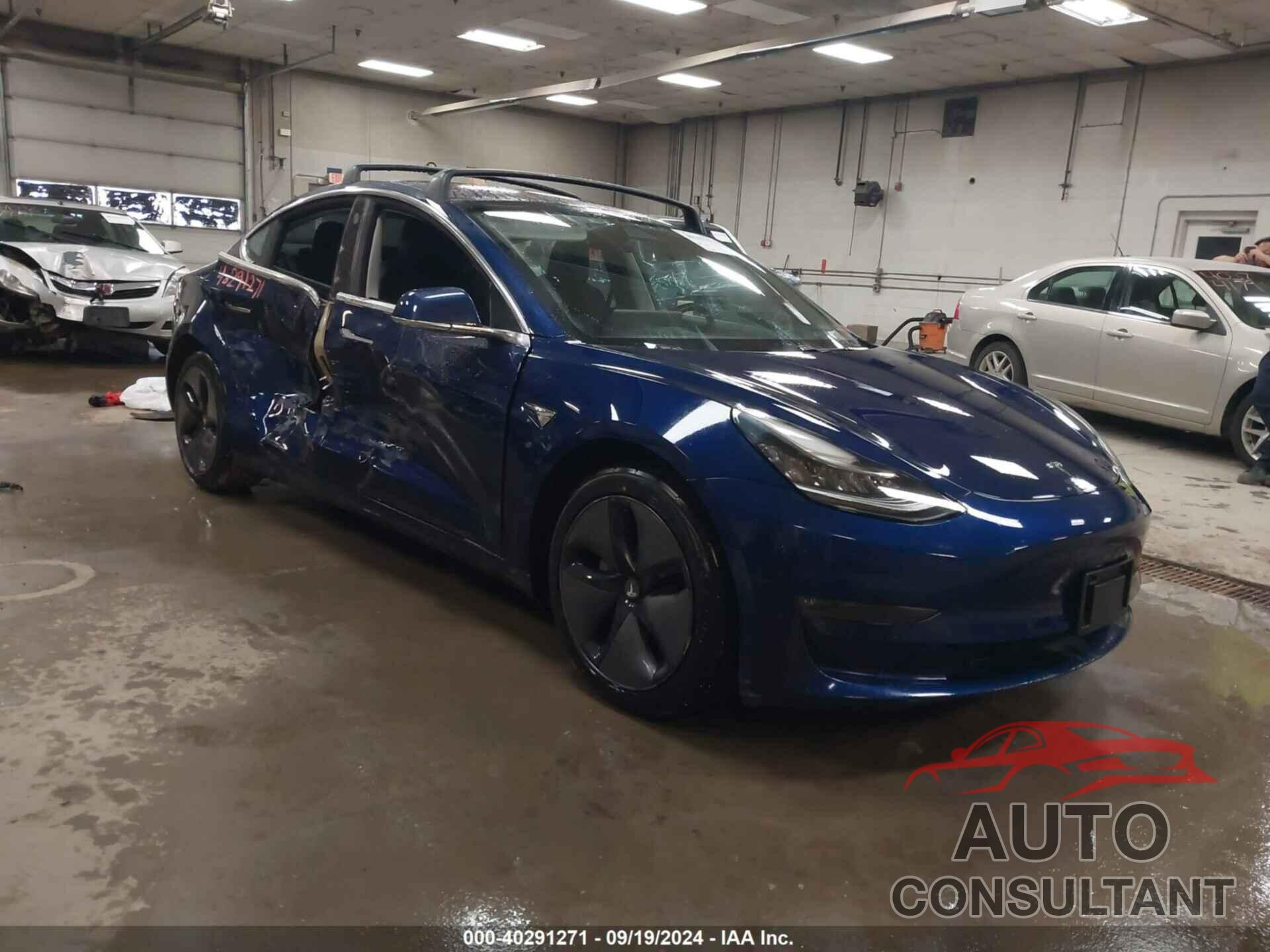 TESLA MODEL 3 2018 - 5YJ3E1EB4JF090156