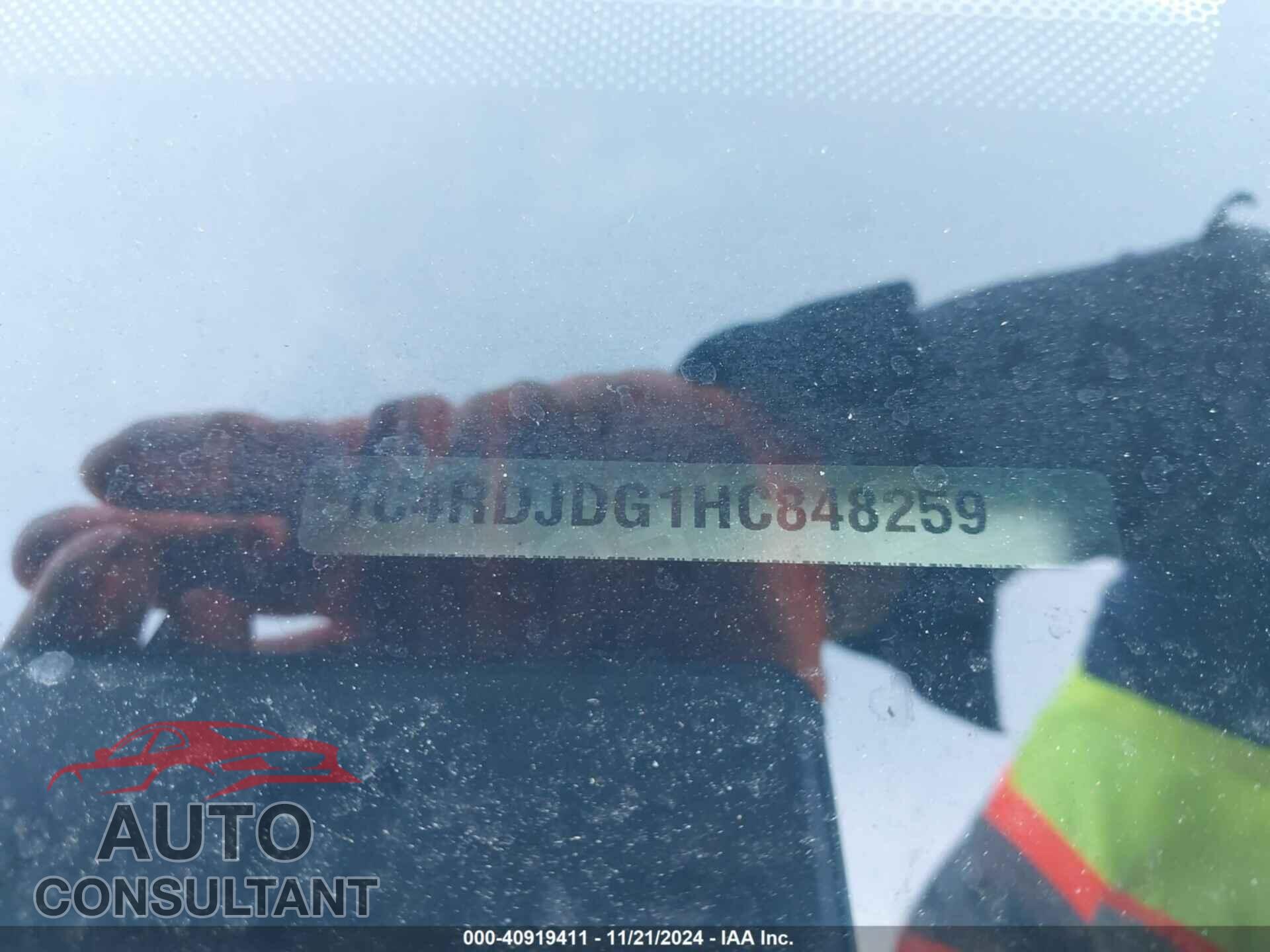 DODGE DURANGO 2017 - 1C4RDJDG1HC848259