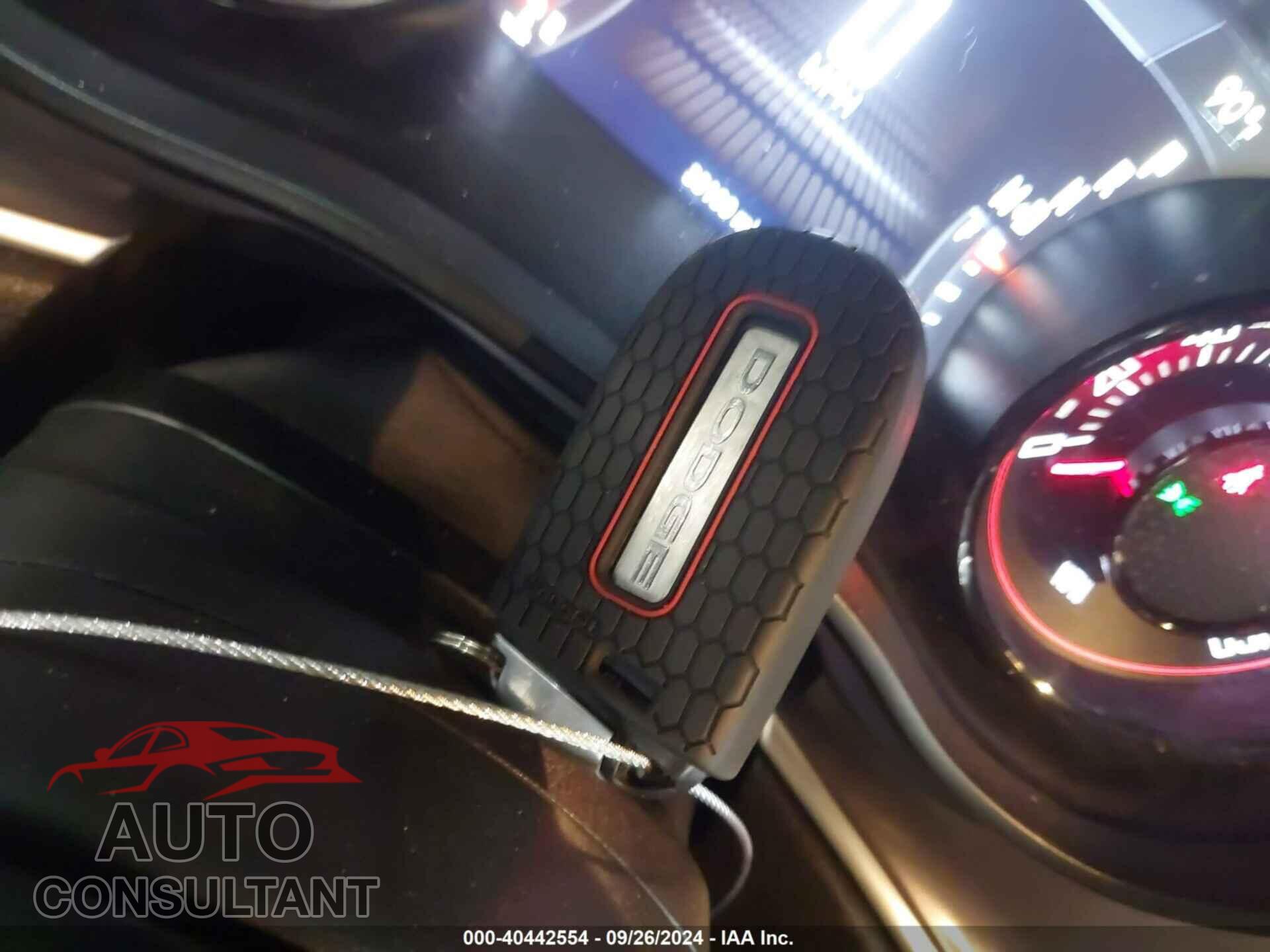DODGE CHALLENGER 2019 - 2C3CDZBT7KH731945