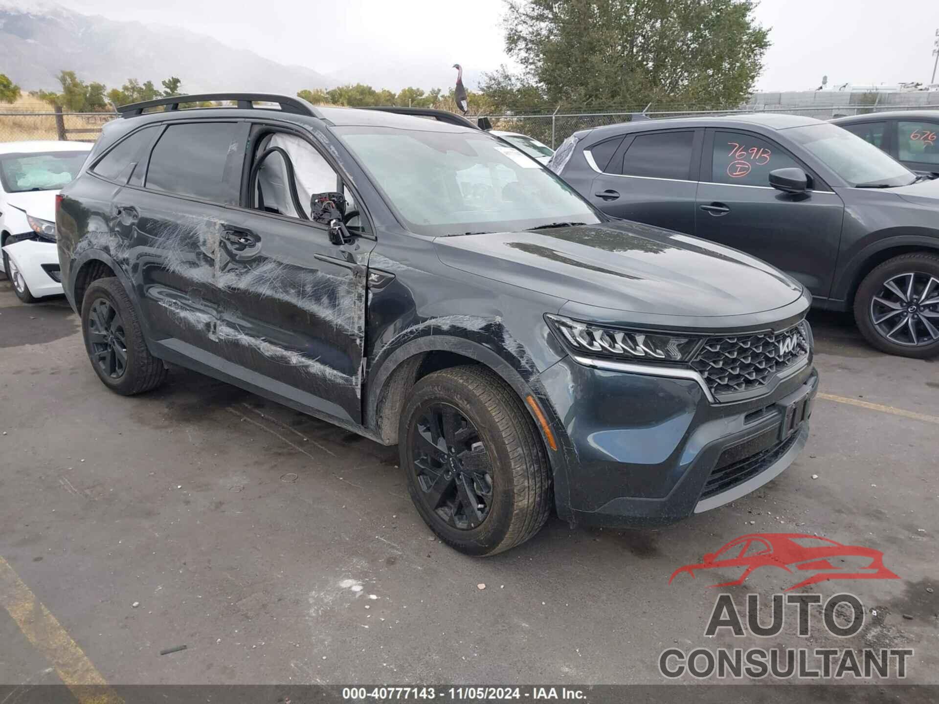 KIA SORENTO 2023 - 5XYRLDLC3PG218661