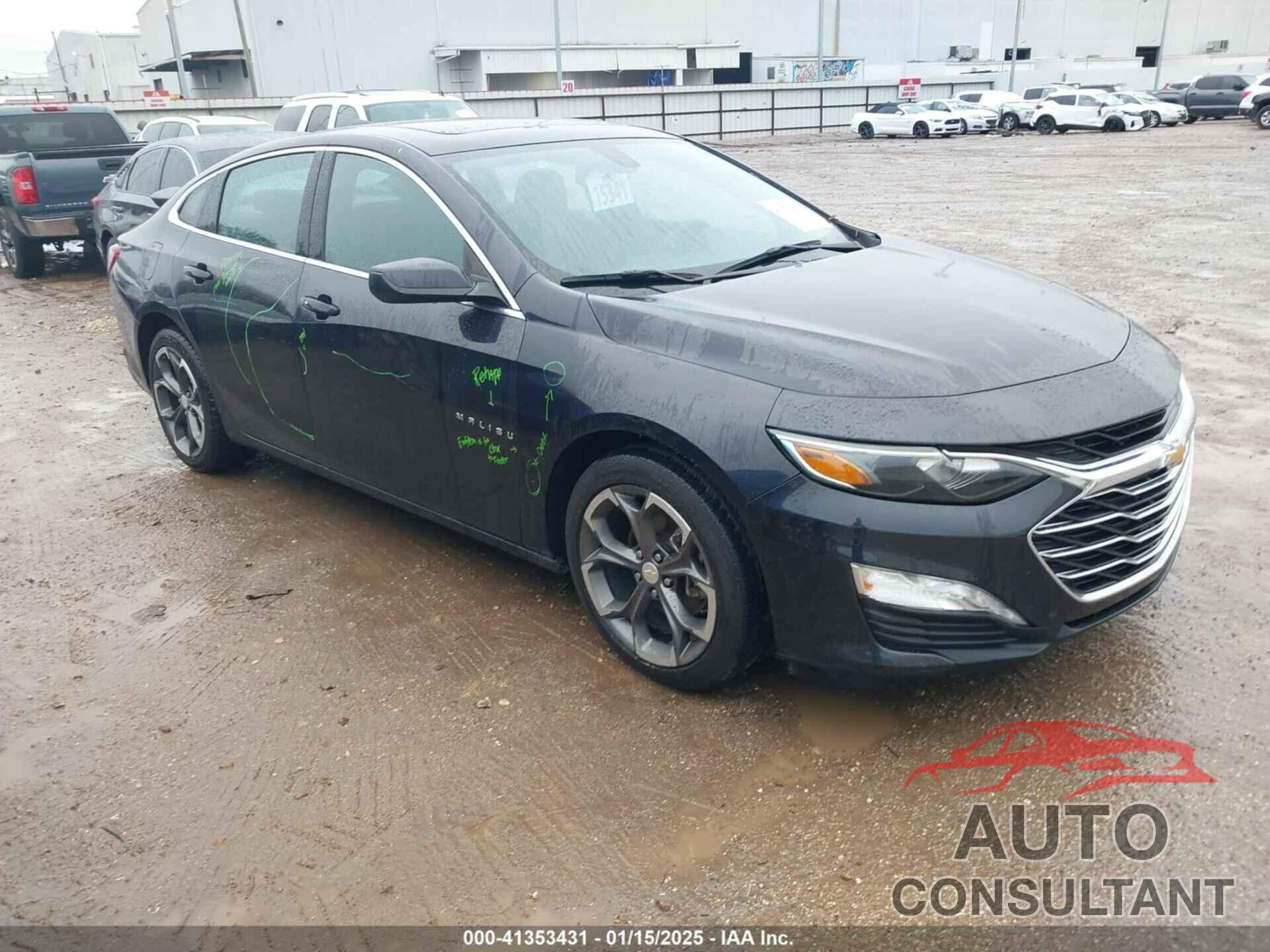 CHEVROLET MALIBU 2022 - 1G1ZD5ST8NF143971