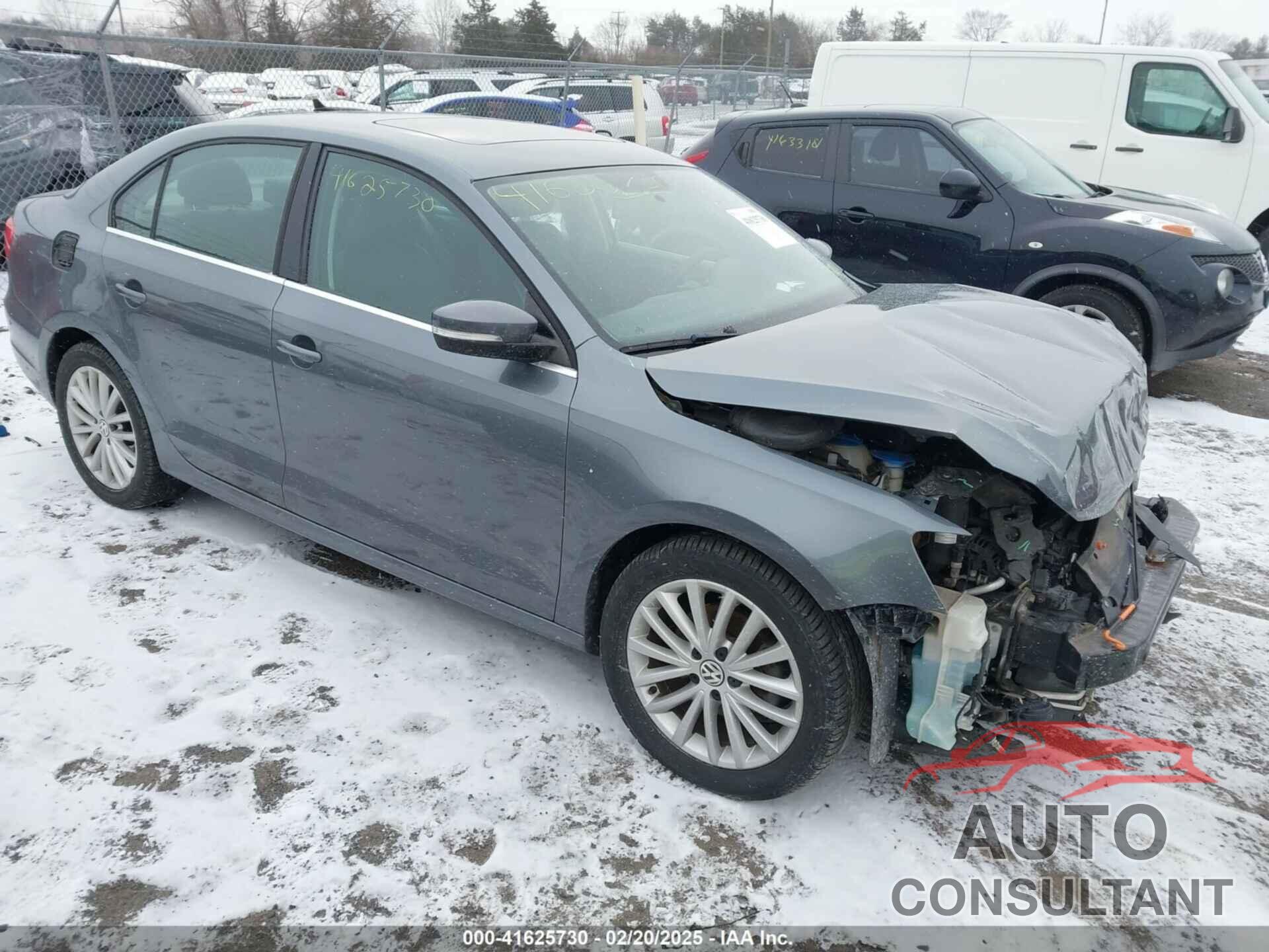 VOLKSWAGEN JETTA 2013 - 3VWLL7AJ9DM226266