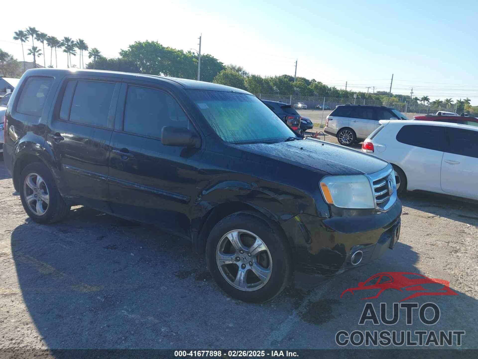 HONDA PILOT 2013 - 5FNYF3H66DB017923