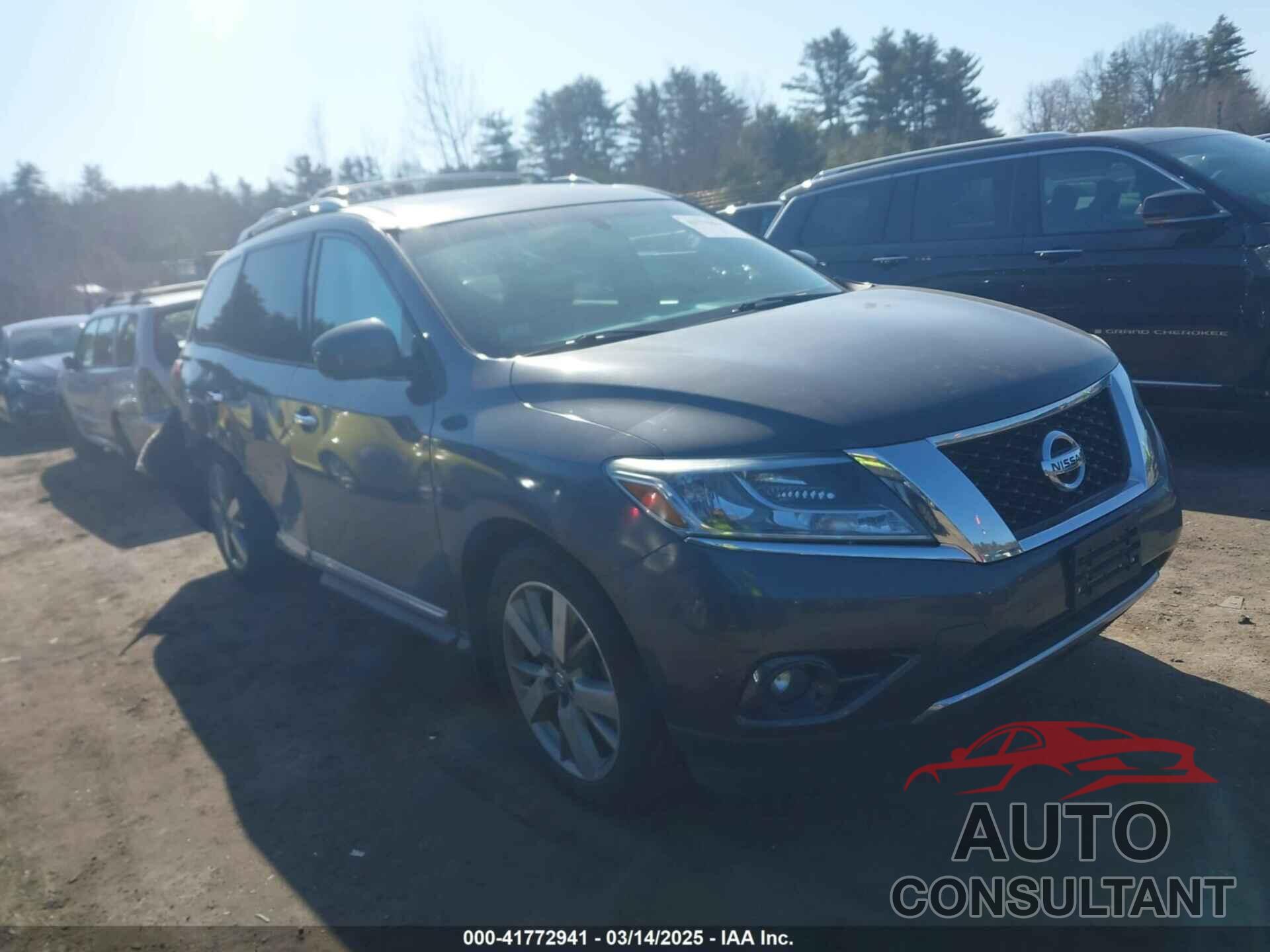 NISSAN PATHFINDER 2014 - 5N1AR2MM2EC681525