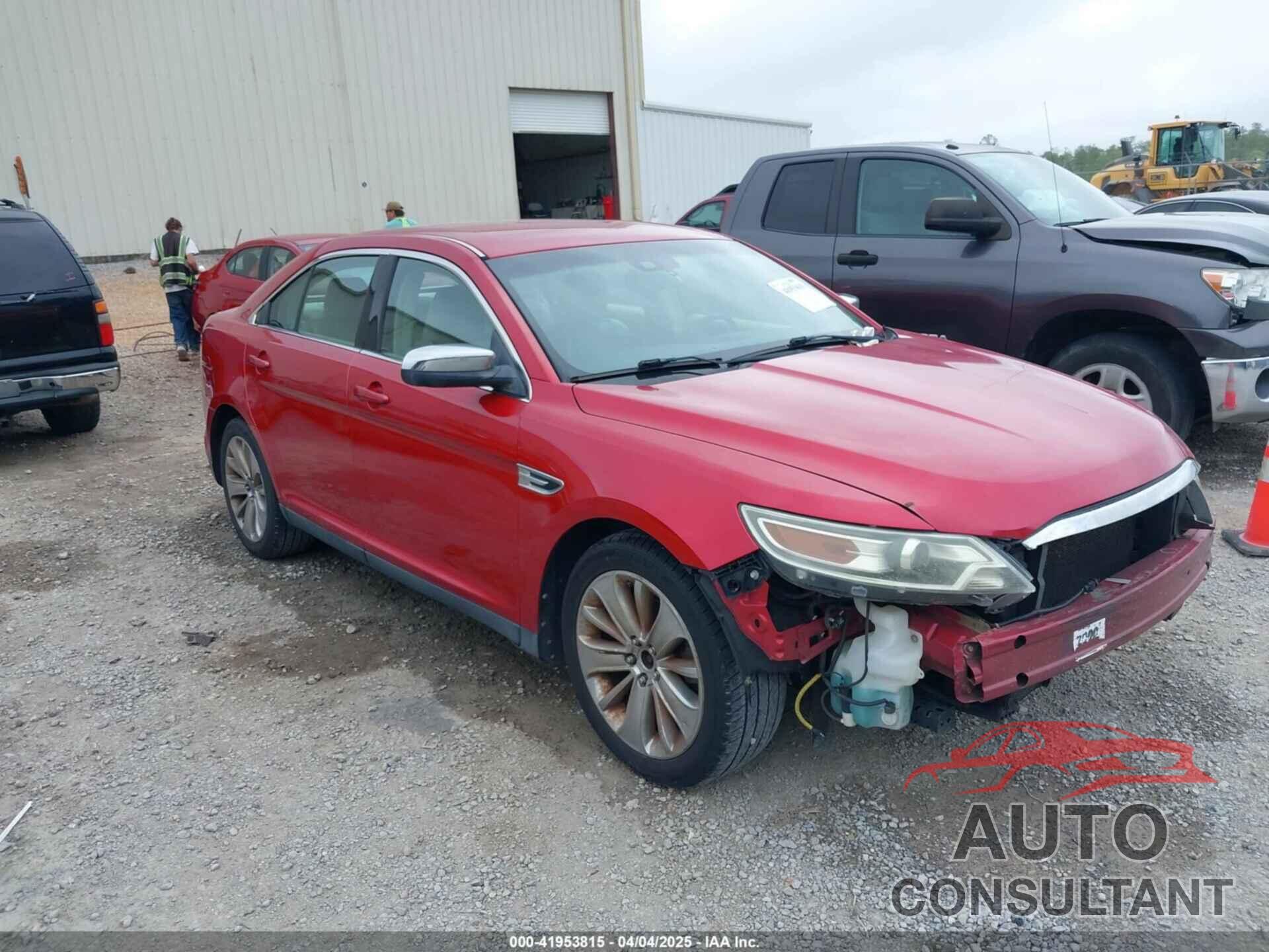 FORD TAURUS 2010 - 1FAHP2FW7AG104957
