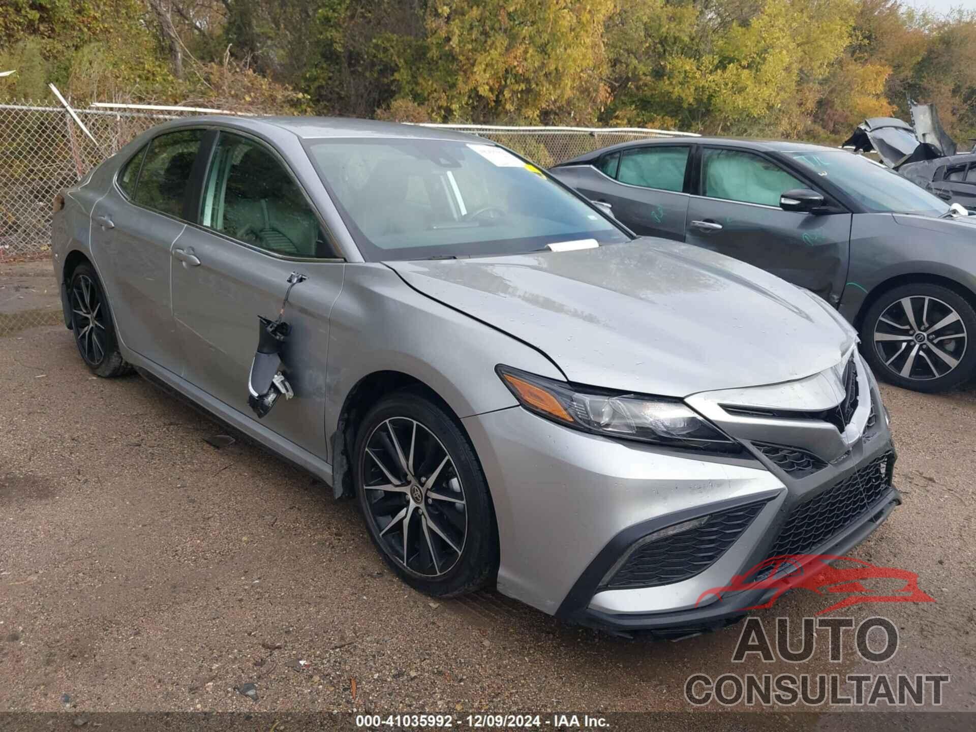 TOYOTA CAMRY 2024 - 4T1G11AKXRU200953