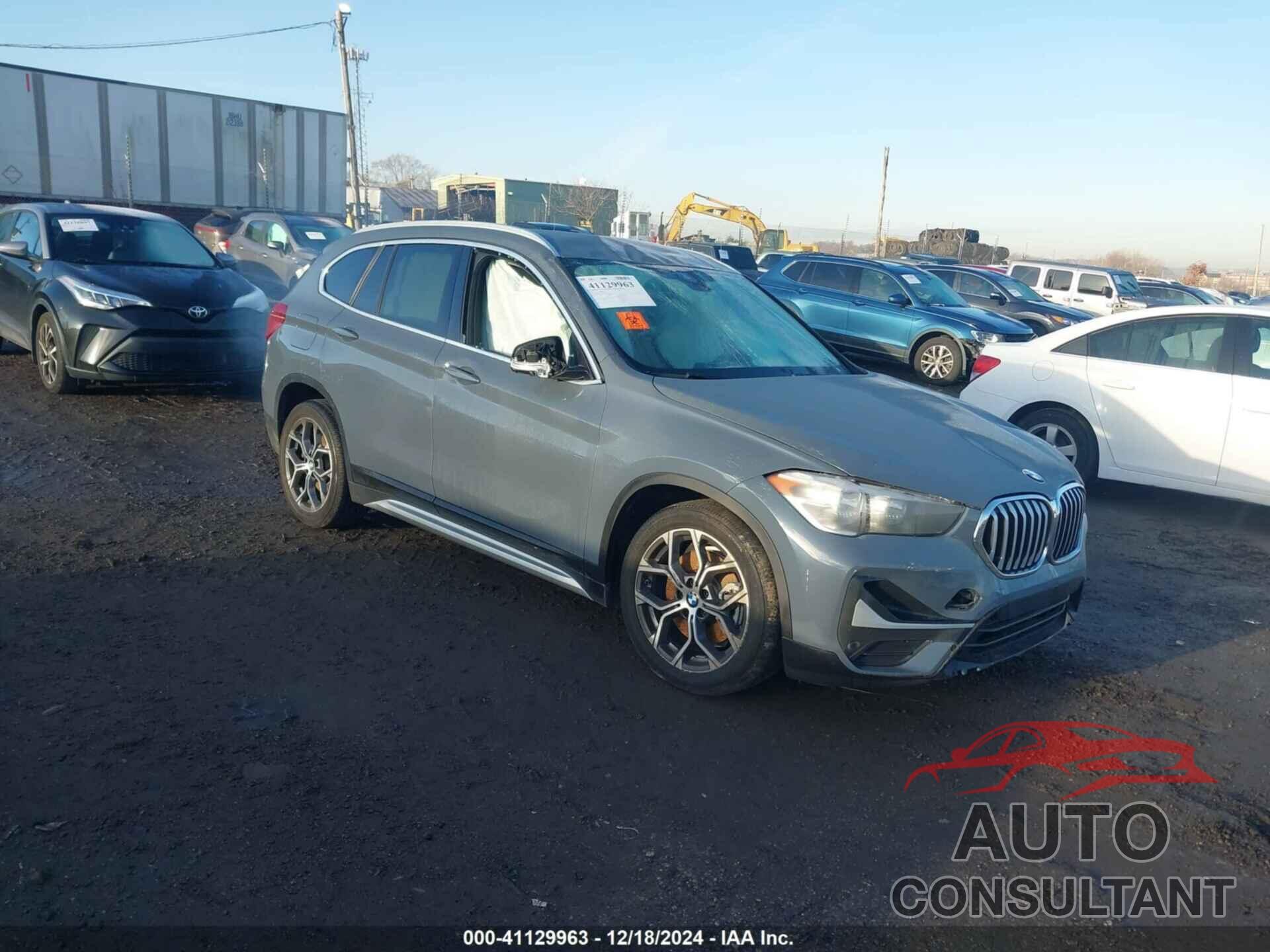 BMW X1 2021 - WBXJG7C01M3M74194