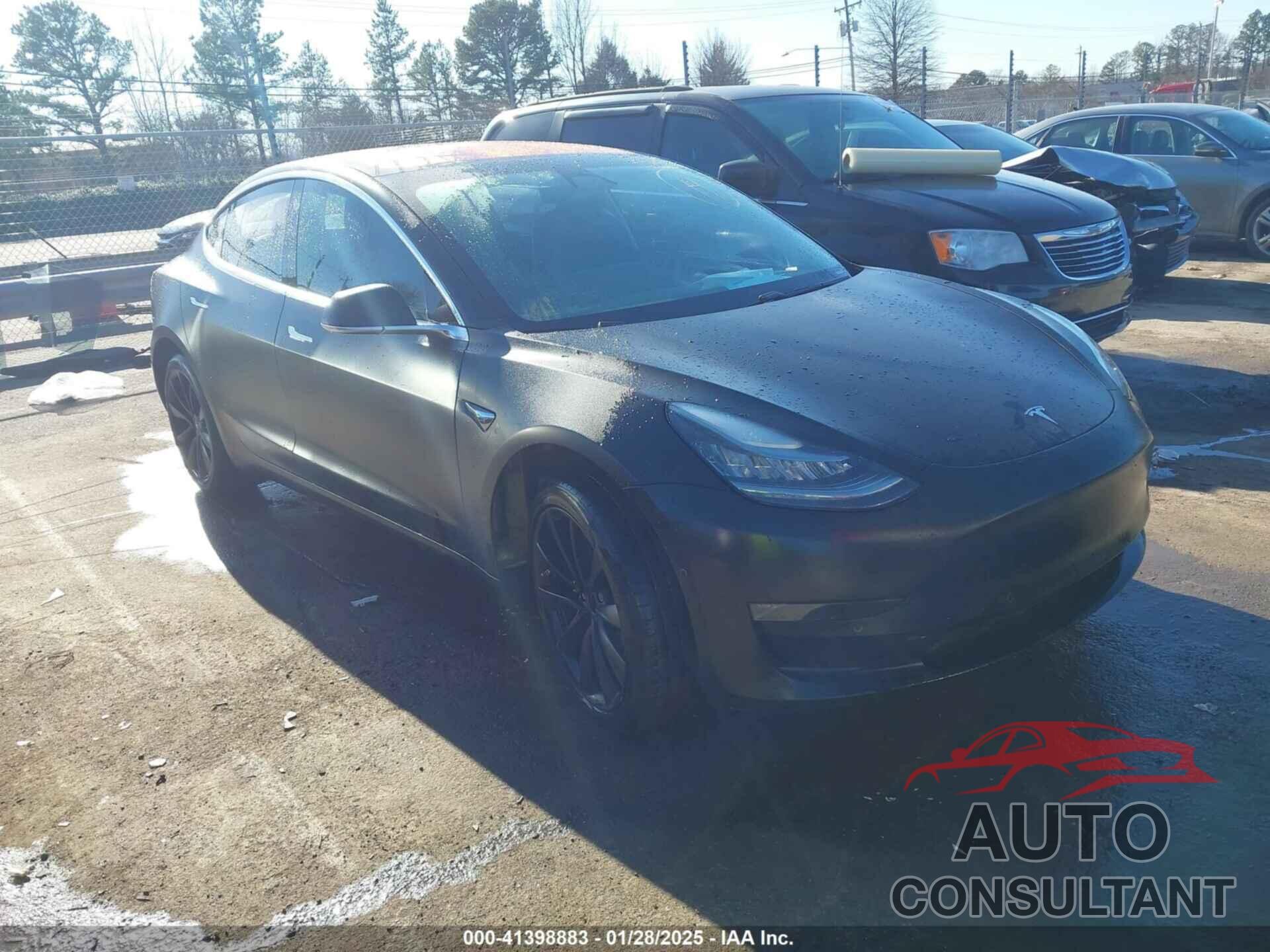TESLA MODEL 3 2018 - 5YJ3E1EA2JF009324