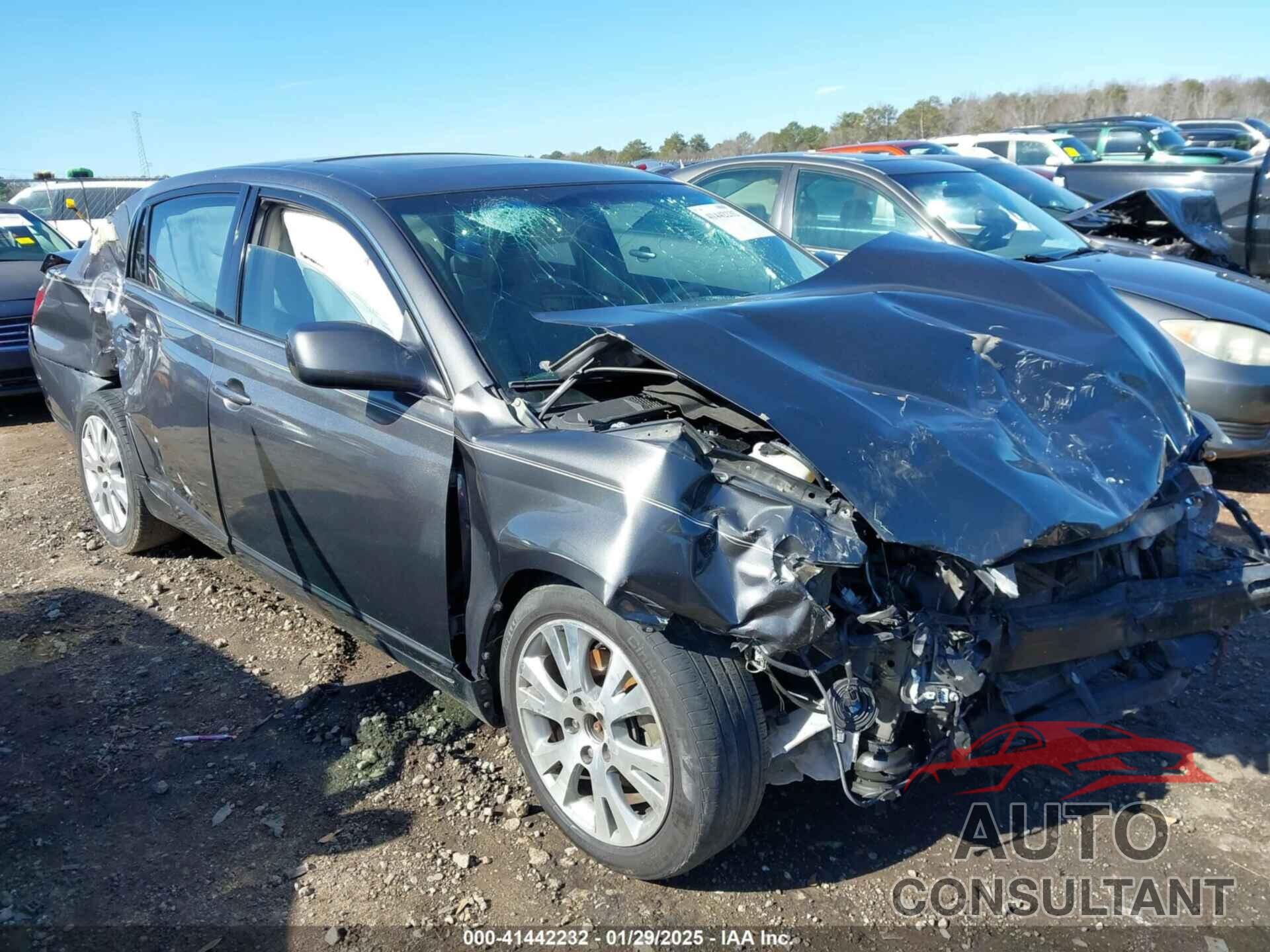 TOYOTA AVALON 2010 - 4T1BK3DB0AU363307