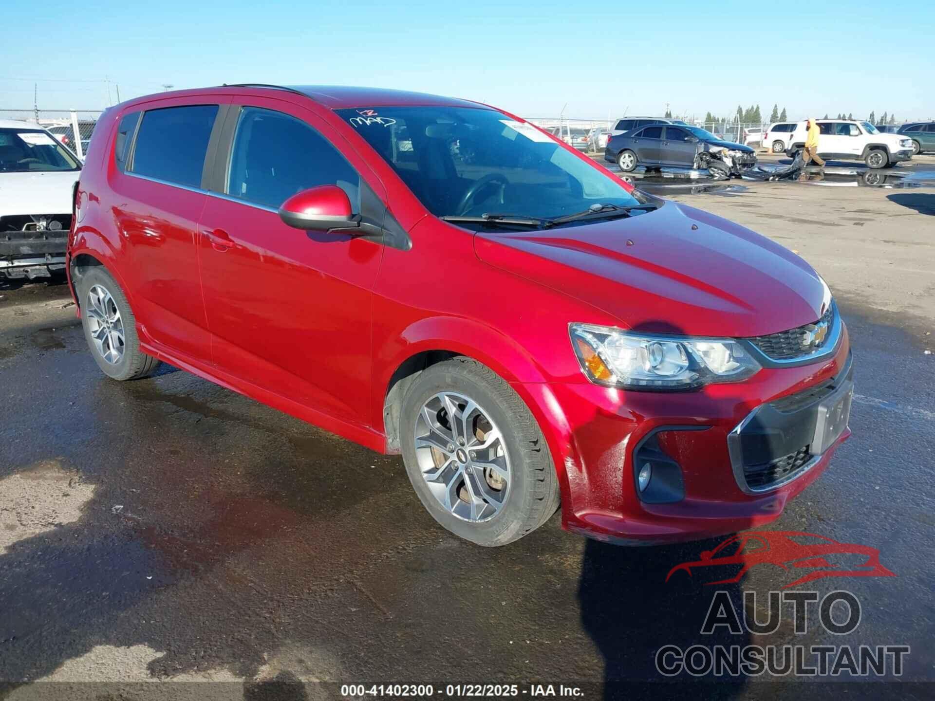 CHEVROLET SONIC 2017 - 1G1JD6SG0H4123901