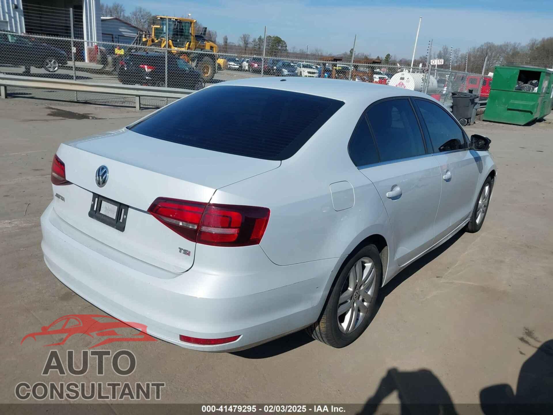 VOLKSWAGEN JETTA 2017 - 3VW2B7AJ4HM284841