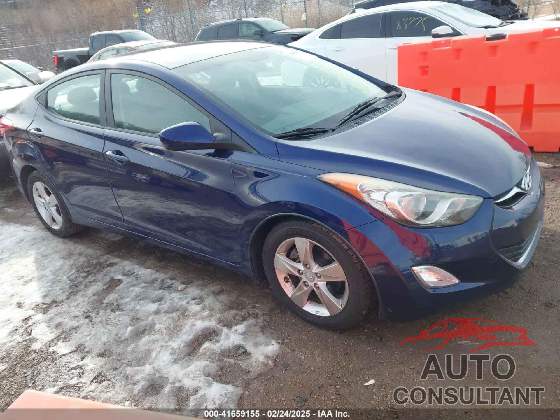 HYUNDAI ELANTRA 2012 - 5NPDH4AE7CH086216