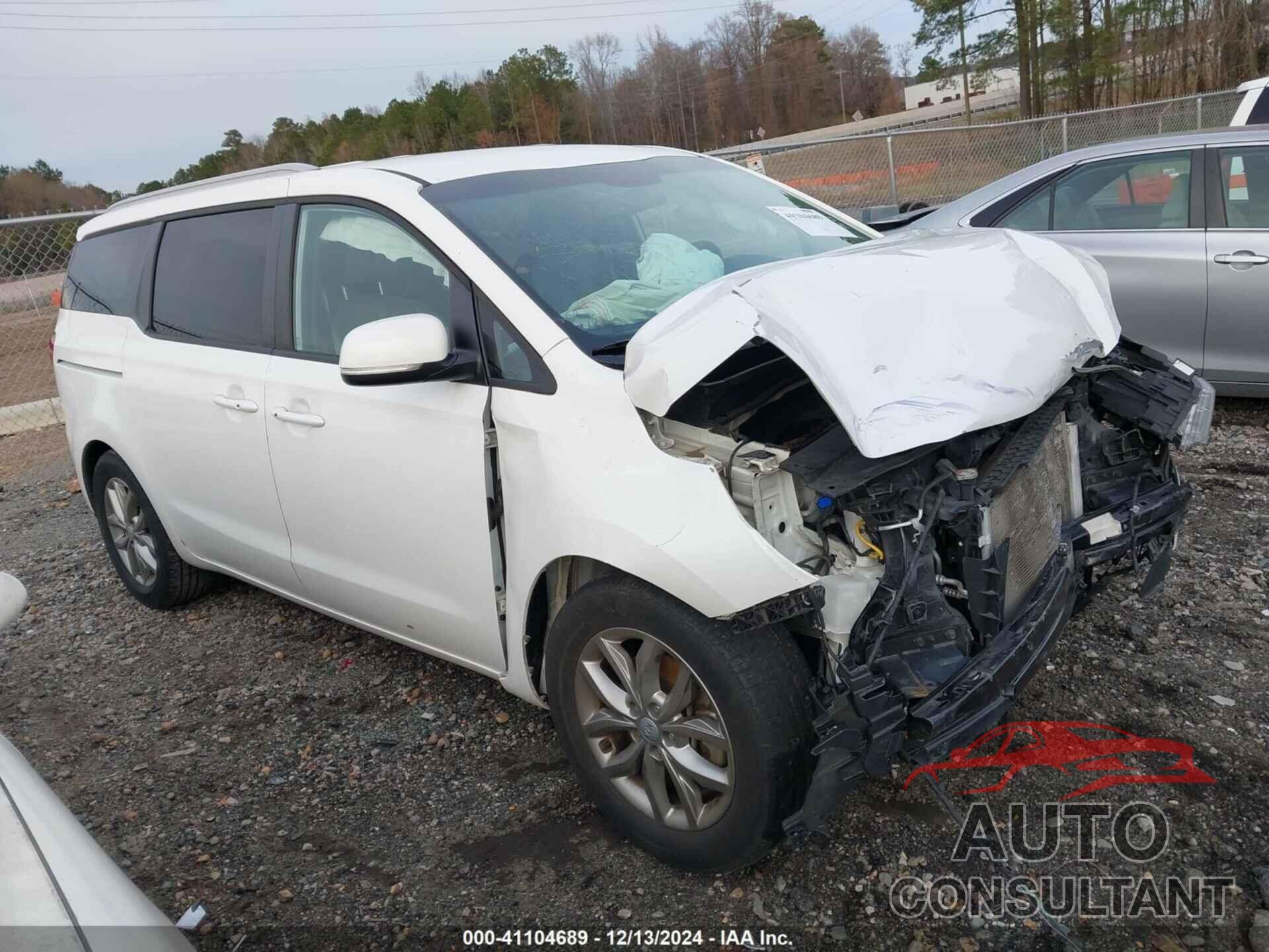 KIA SEDONA 2020 - KNDMB5C17L6578191
