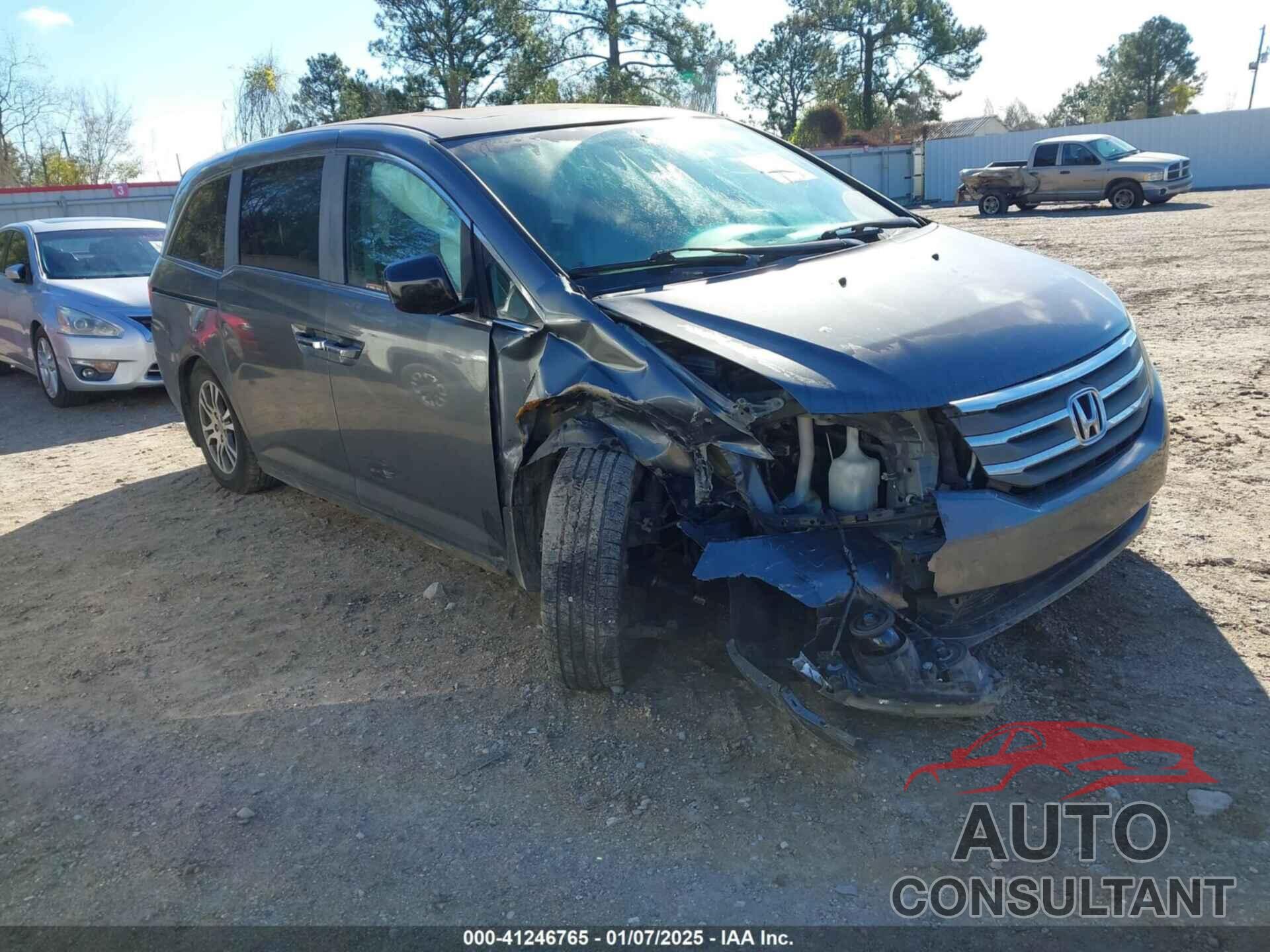 HONDA ODYSSEY 2013 - 5FNRL5H67DB006888