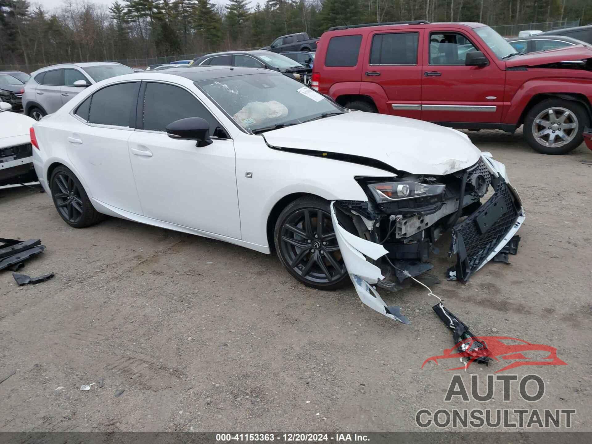 LEXUS IS 2018 - JTHC81D21J5027024