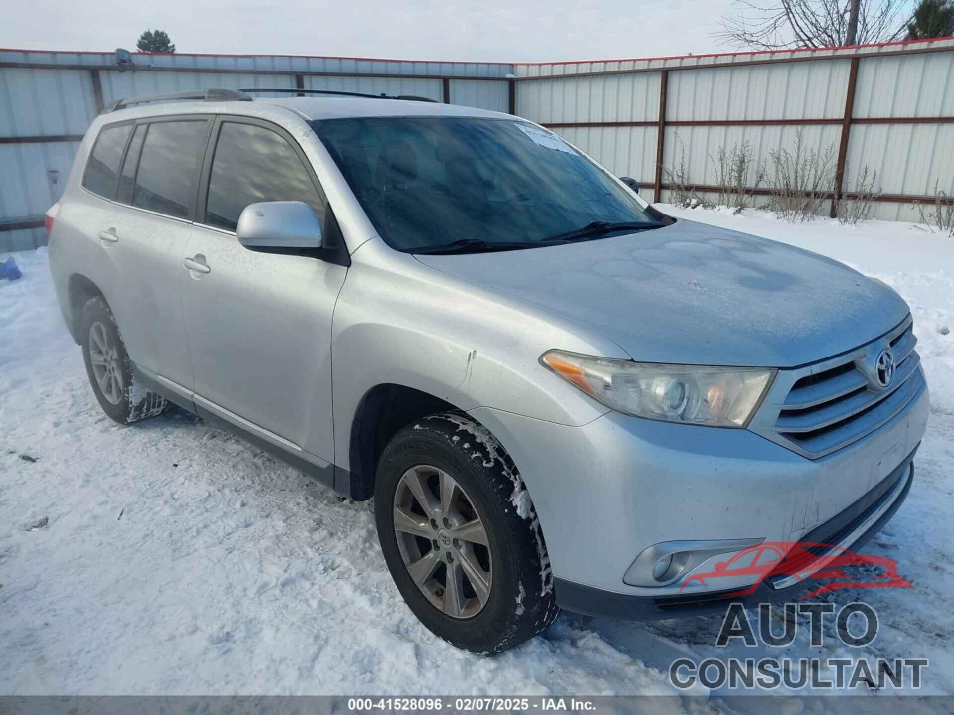 TOYOTA HIGHLANDER 2011 - 5TDBK3EHXBS055431