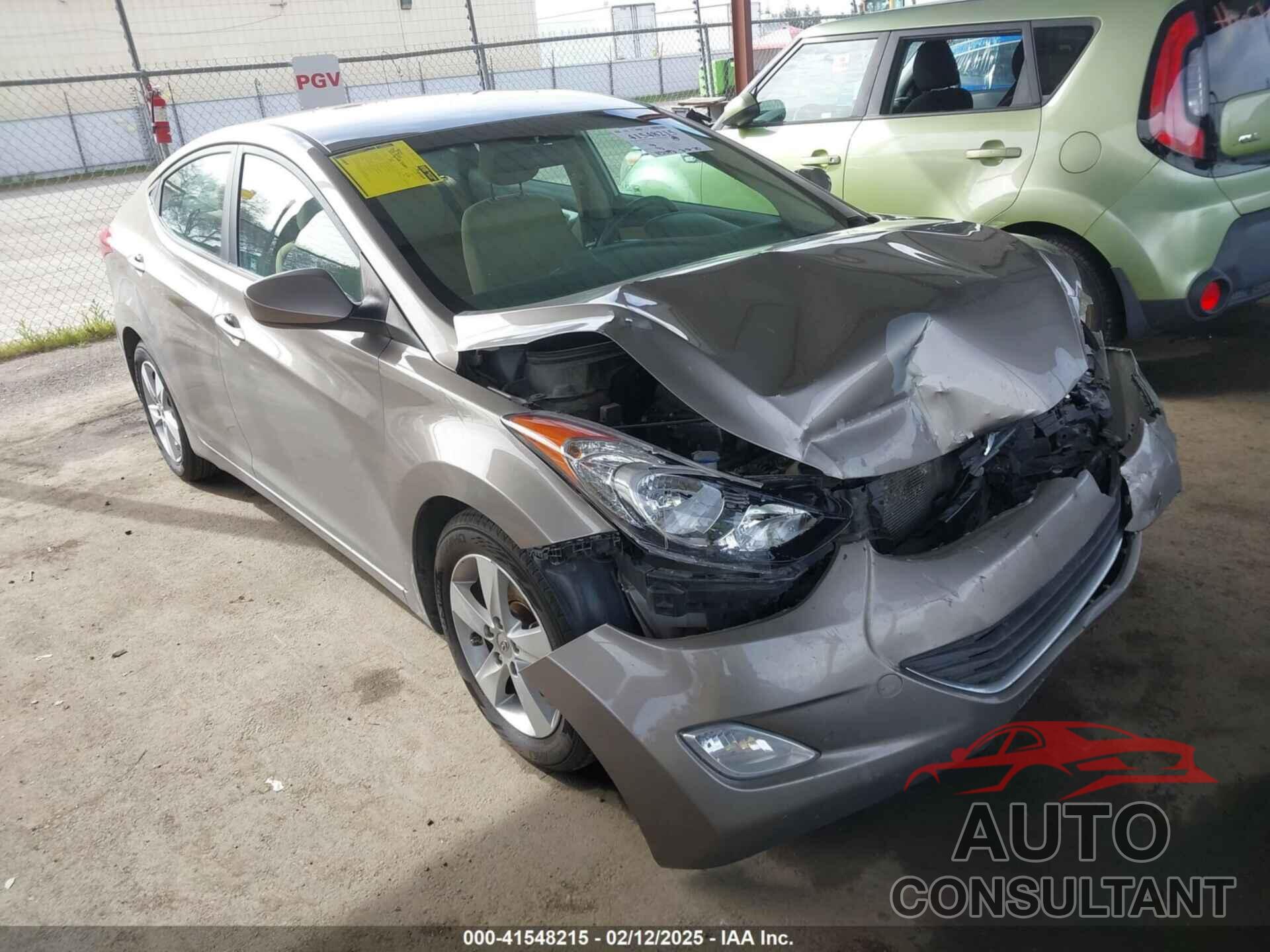 HYUNDAI ELANTRA 2013 - 5NPDH4AE9DH451707