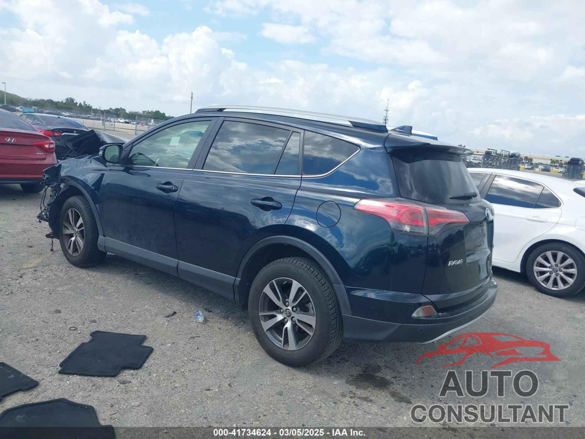 TOYOTA RAV4 2018 - JTMWFREV8JJ172645